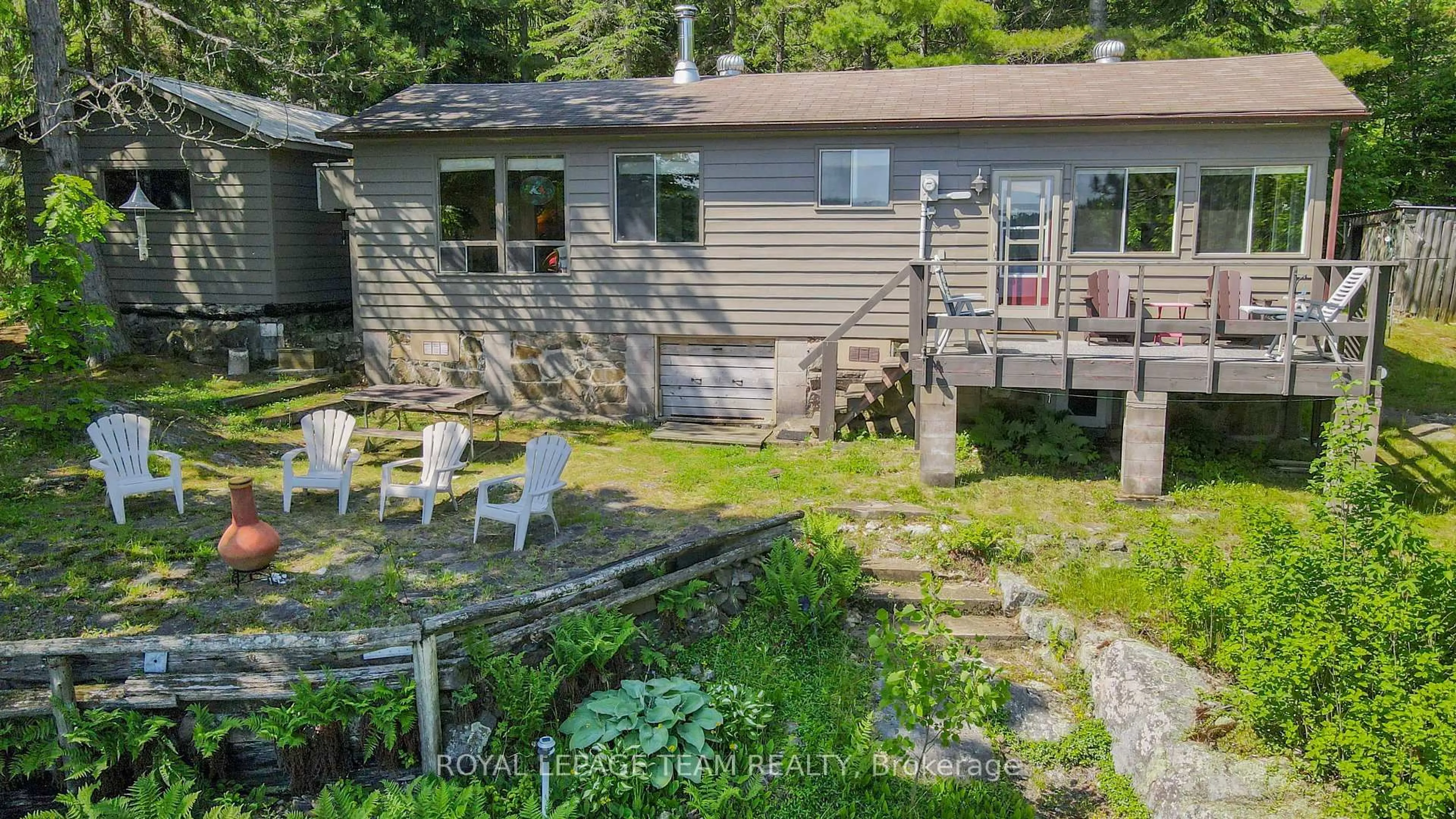 A pic from outside/outdoor area/front of a property/back of a property/a pic from drone, unknown for 1048 Gaffney Rd, South Algonquin Ontario K0J 2C0