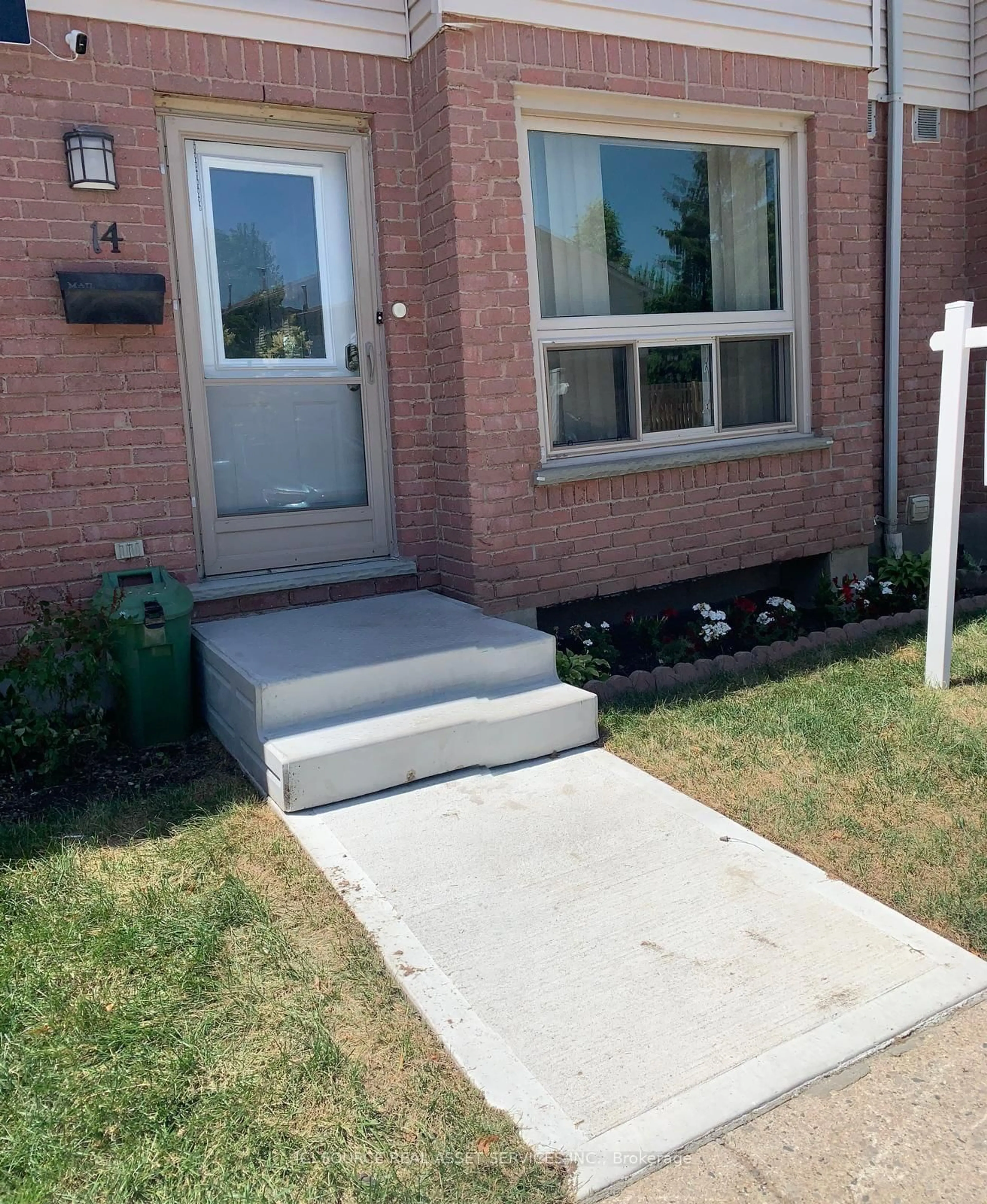 Unknown for 75 Ansondale Rd #14, London South Ontario N6C 5W3