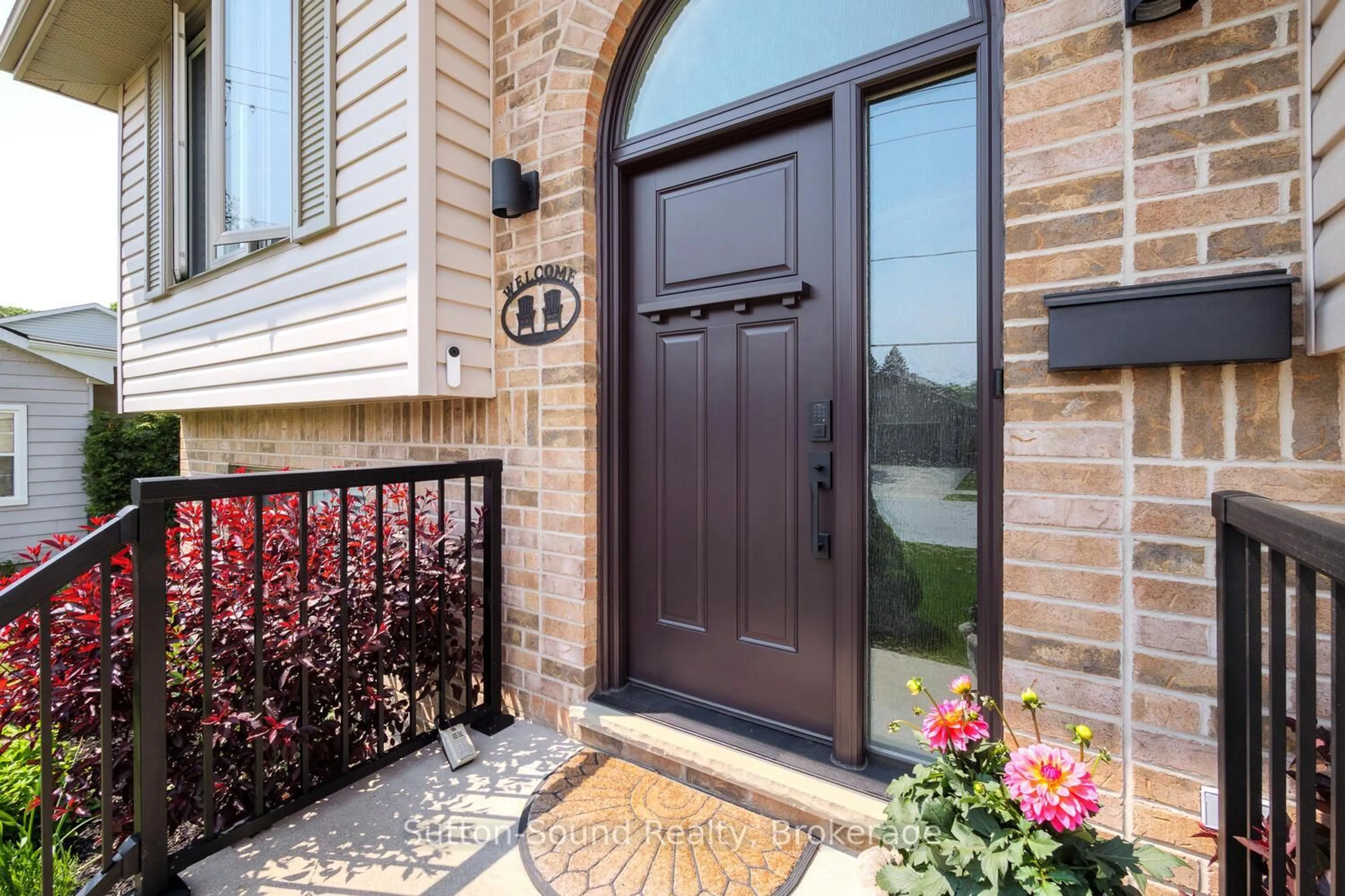 Unknown for 310 Beattie St, Owen Sound Ontario N4K 6X2