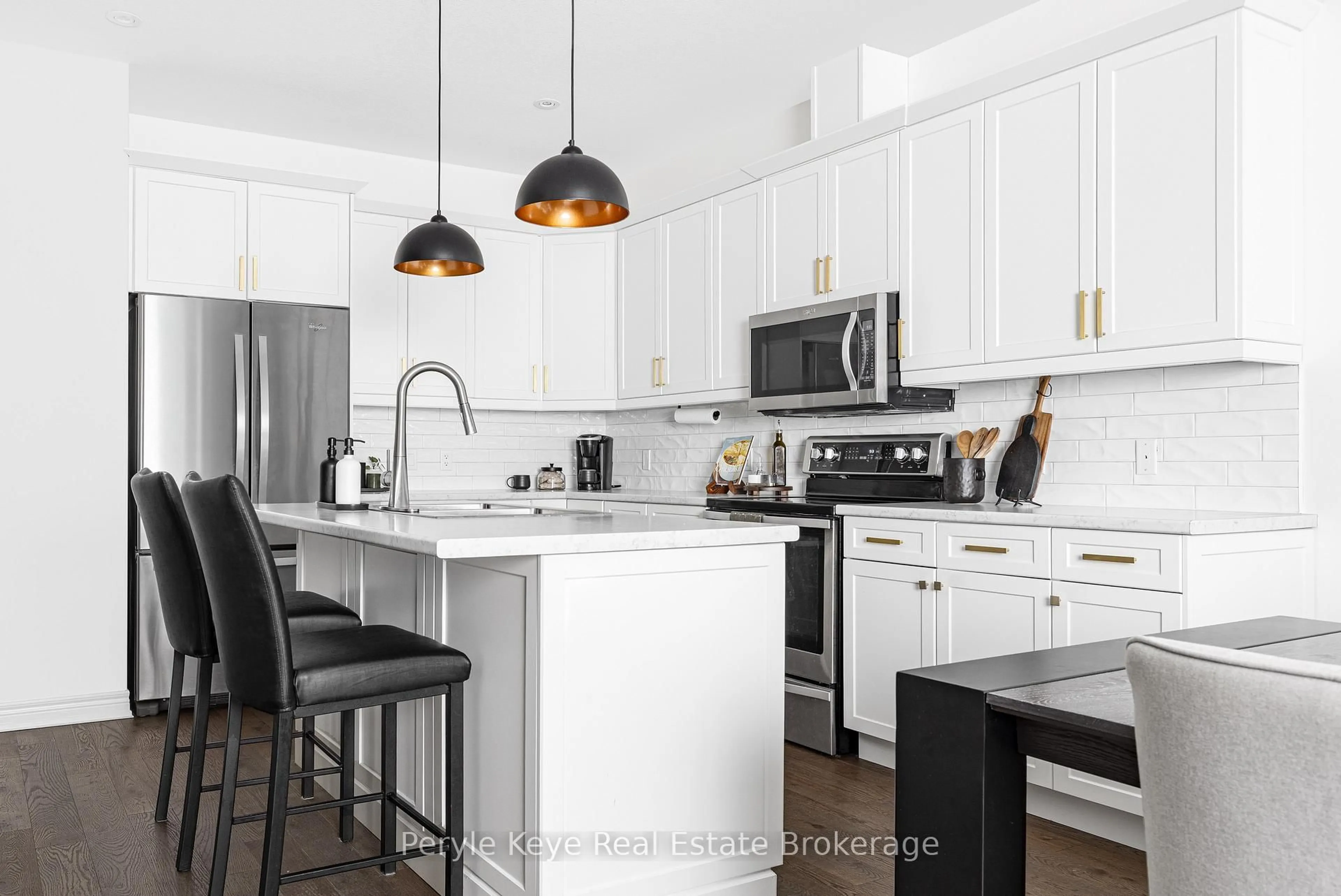 Open concept kitchen, unknown for 21 Serenity Place Cres, Huntsville Ontario P1H 0C4