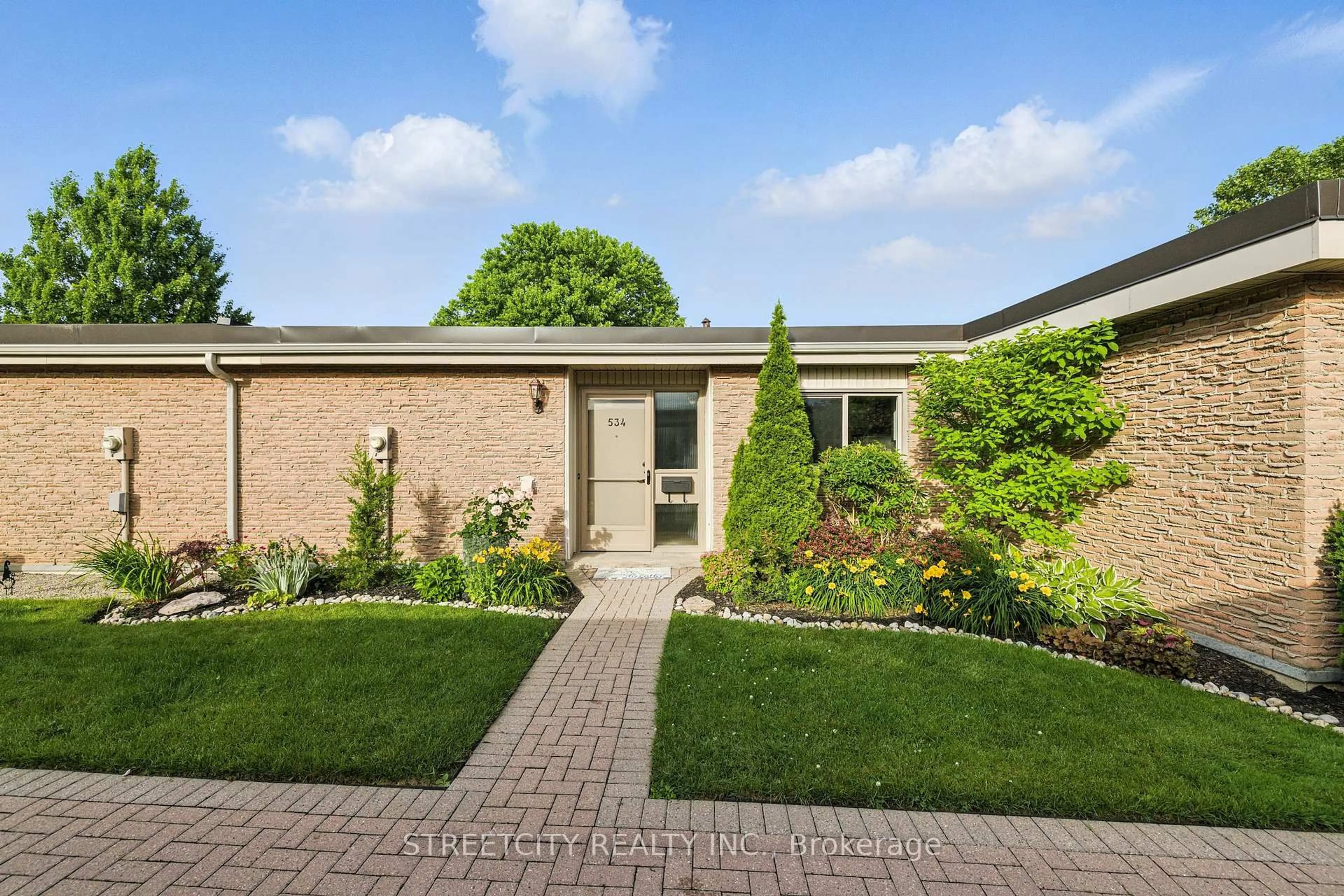 Home with brick exterior material, street for 534 Cranbrook Rd, London South Ontario N6K 2X3