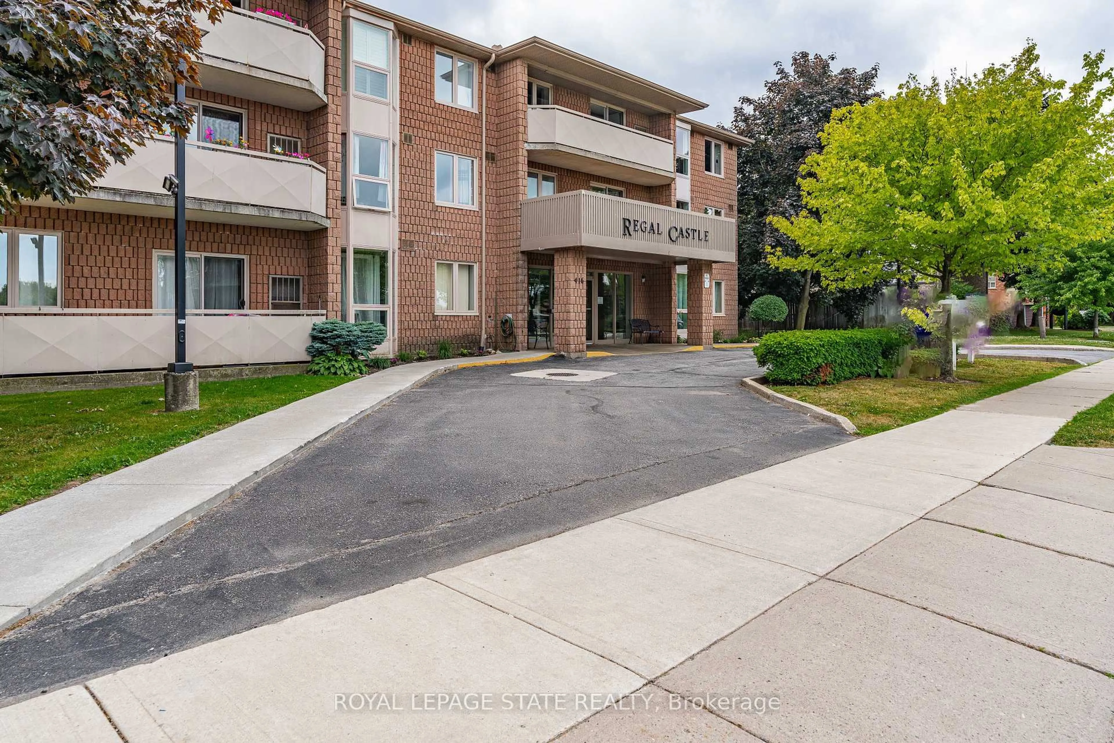 Unknown for 416 Limeridge Rd #203, Hamilton Ontario L9A 2S7