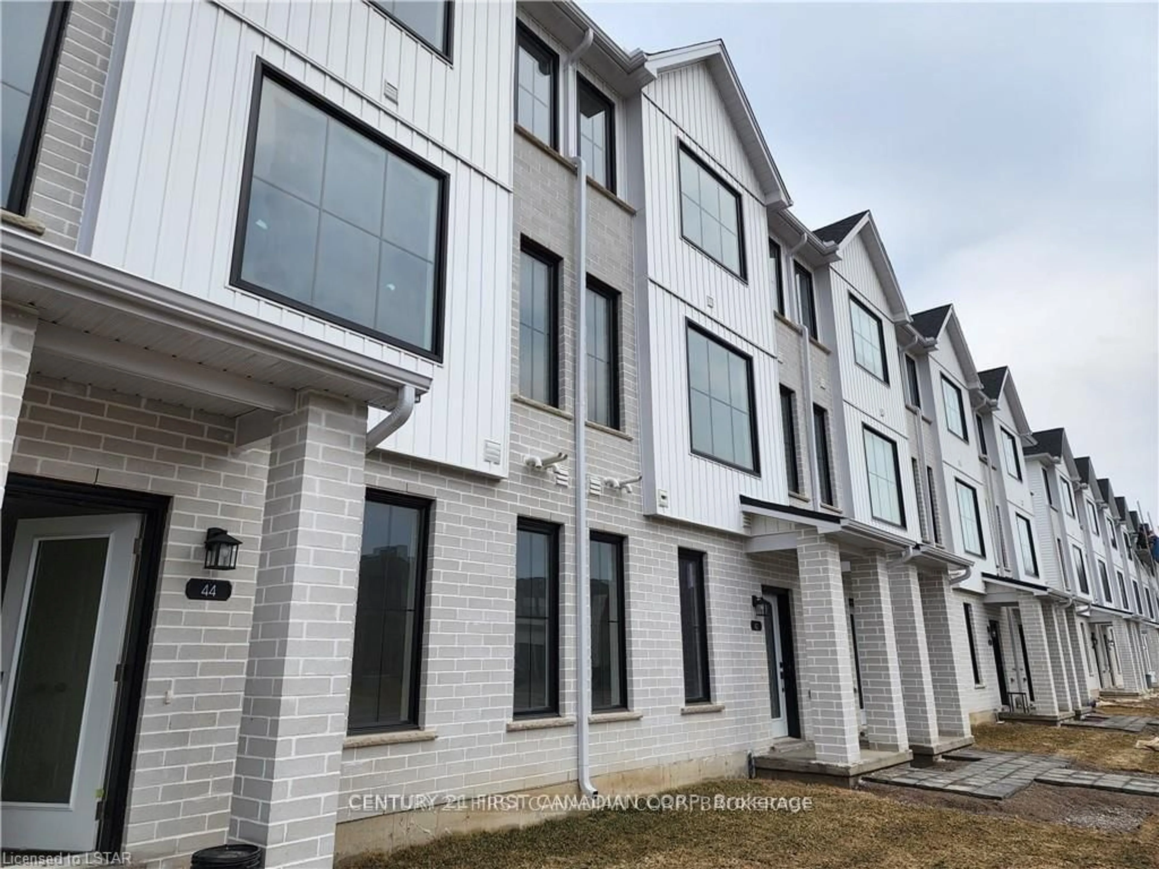 Unknown for 1781 Henrica Ave #44, London North Ontario N6G 0Y2