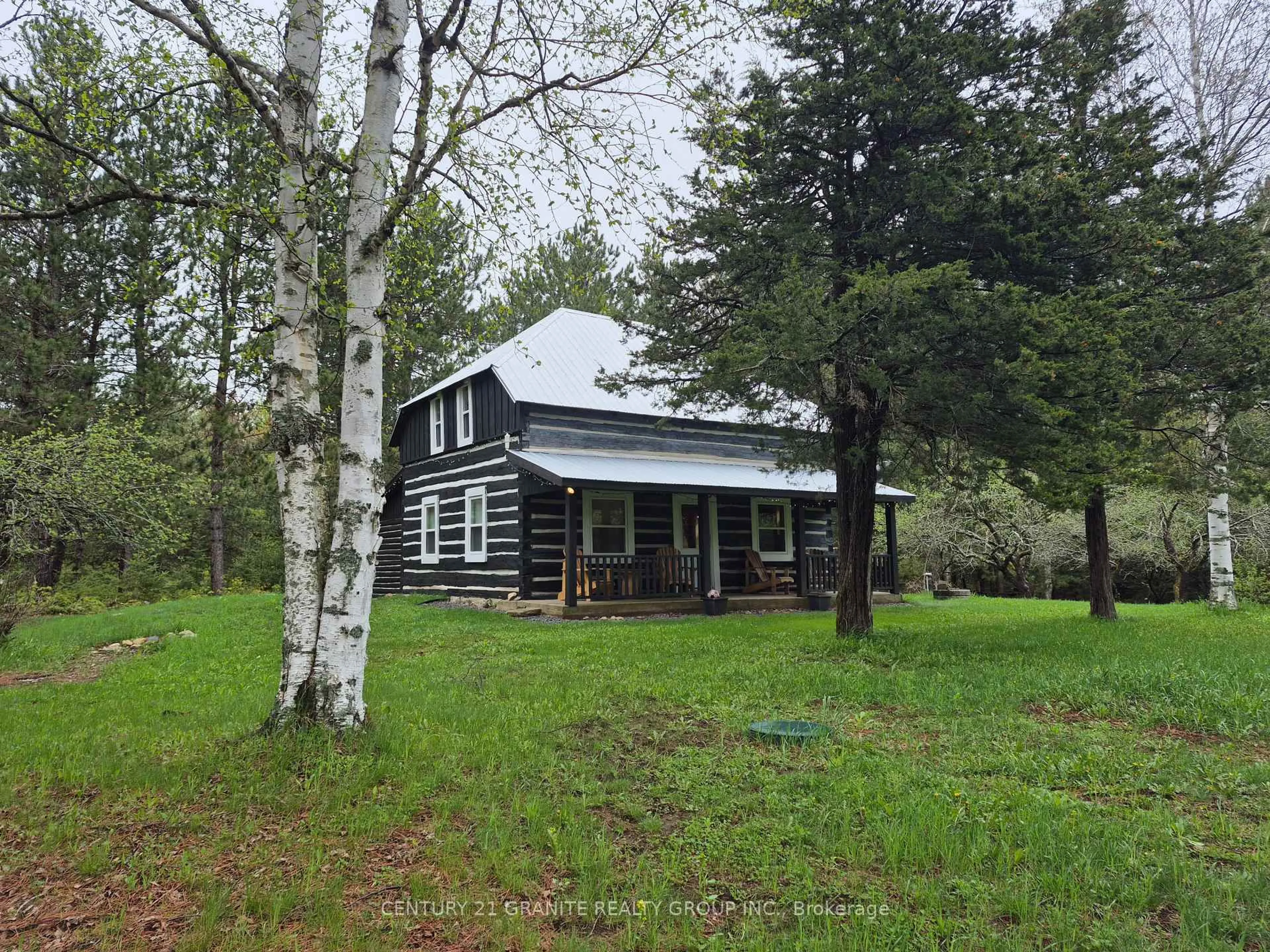 A pic from outside/outdoor area/front of a property/back of a property/a pic from drone, unknown for 1548 Madawaska Rd, Maynooth Ontario K0L 2K0