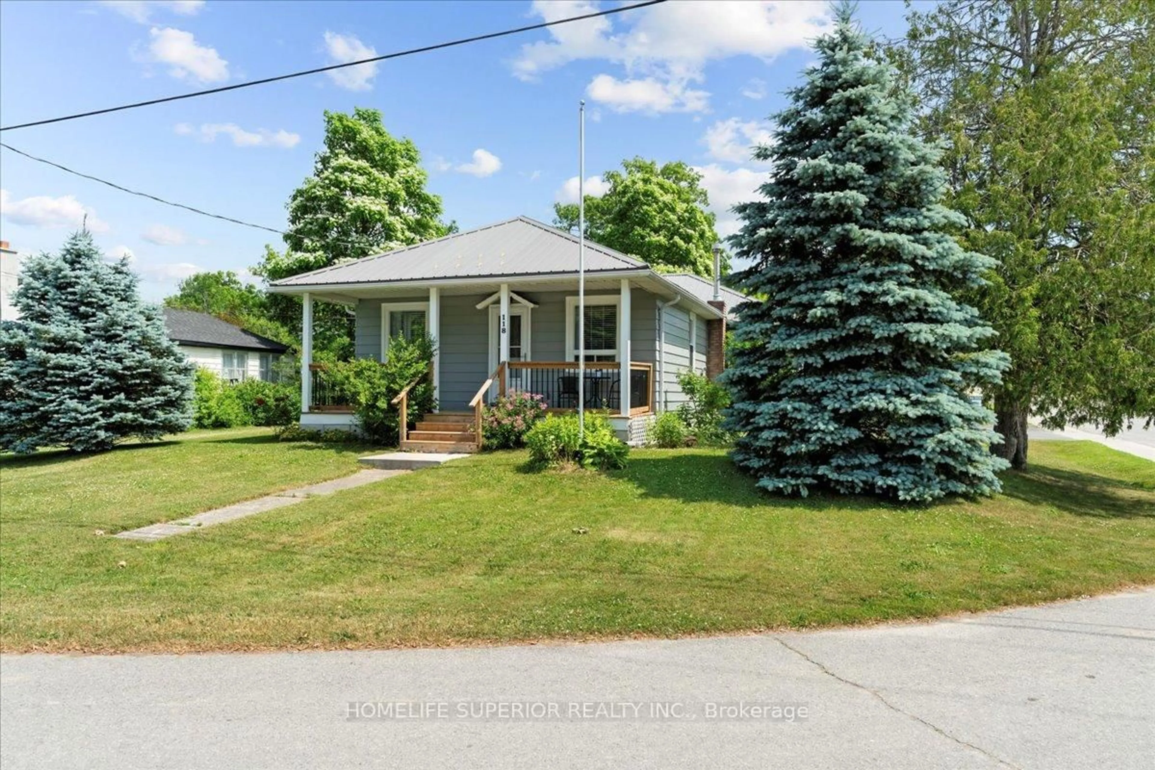 Unknown for 118 Hastings Ave, Limoges Ontario K0K 2M0