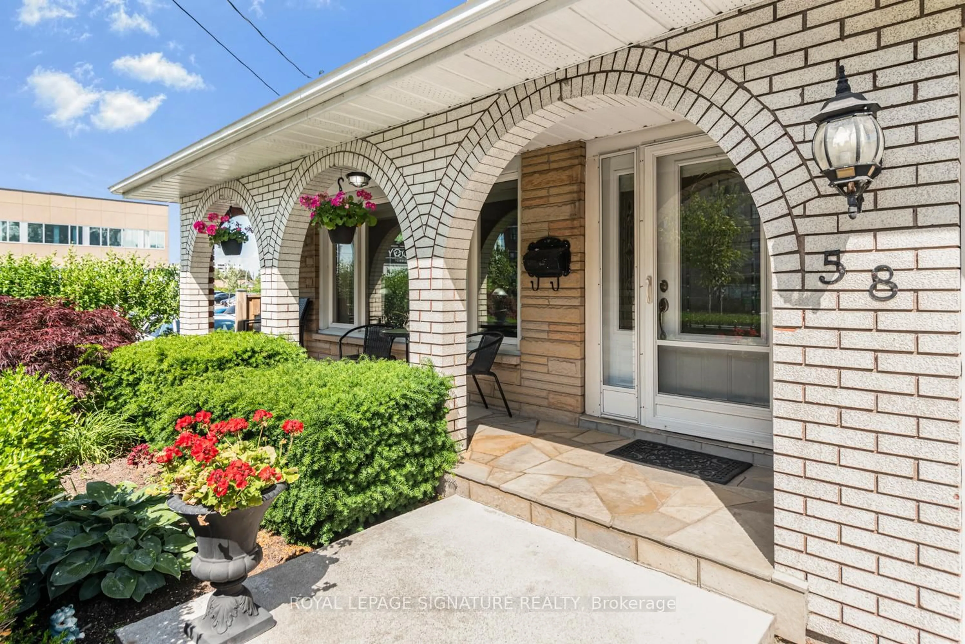 Unknown for 58 Centennial Pkwy, Hamilton Ontario L8G 2C5