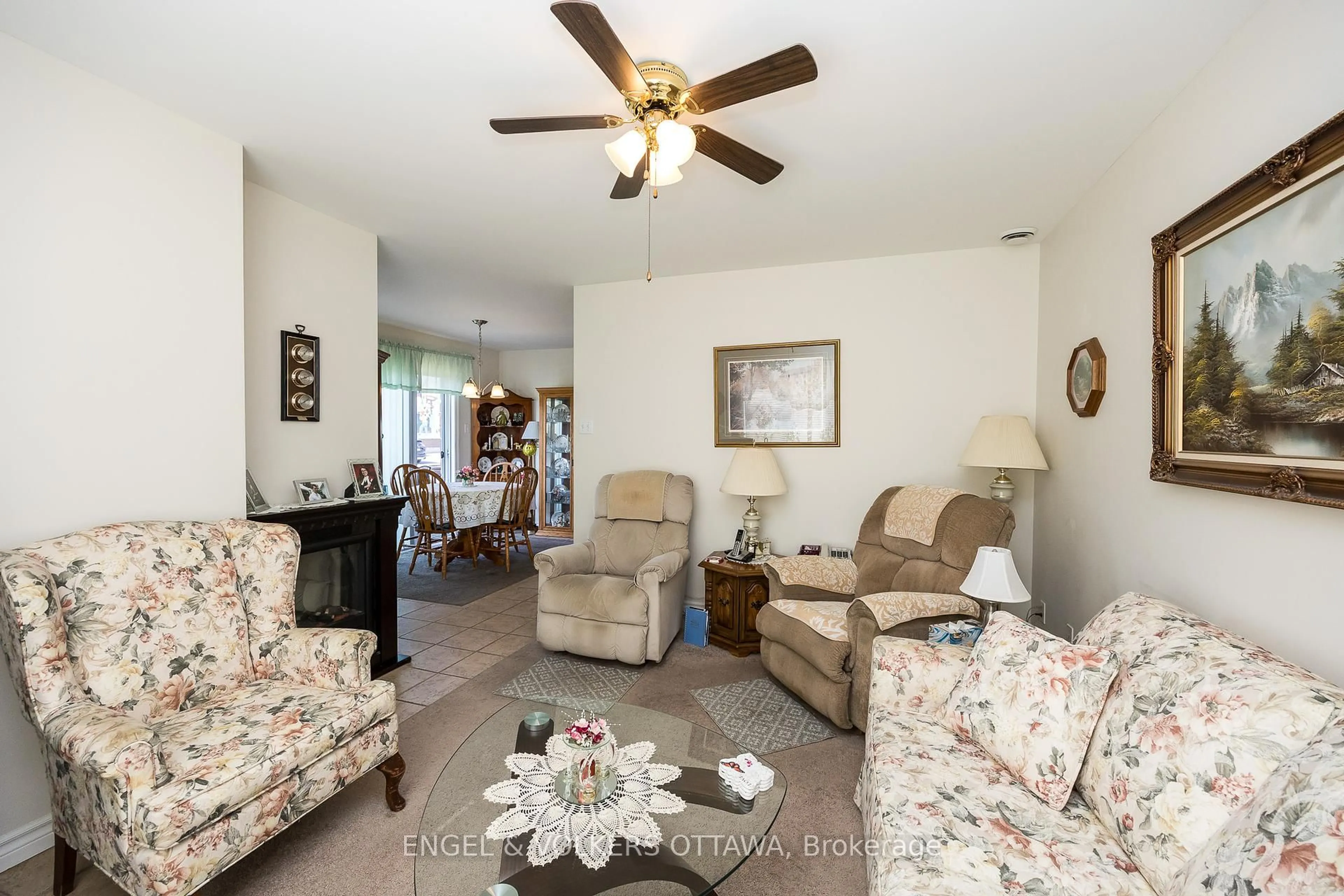 Living room with furniture, unknown for 46A Fifth St, South Dundas Ontario K0C 1X0