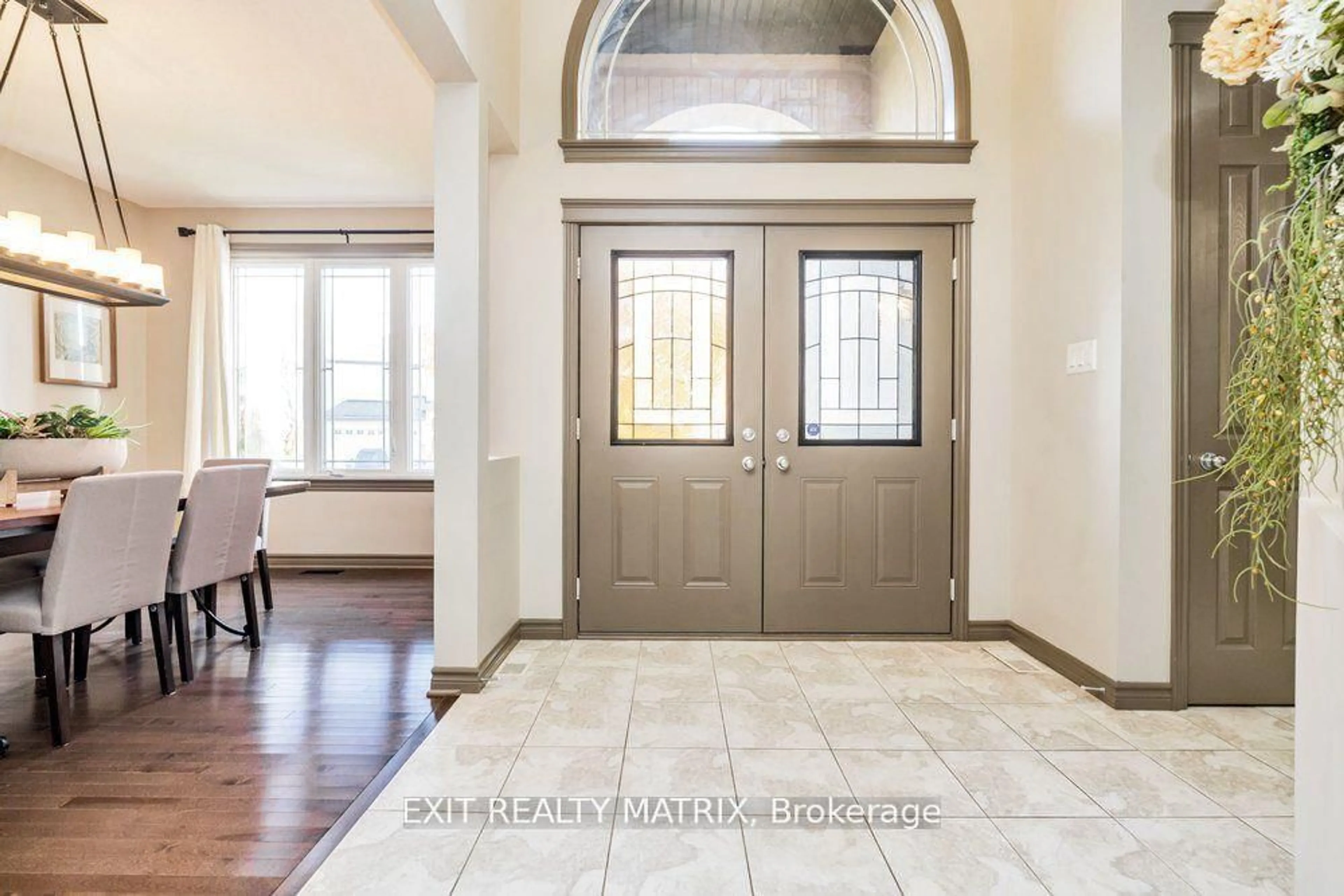 Indoor entryway for 89 Stonewater Bay, Carleton Place Ontario K7C 0B1