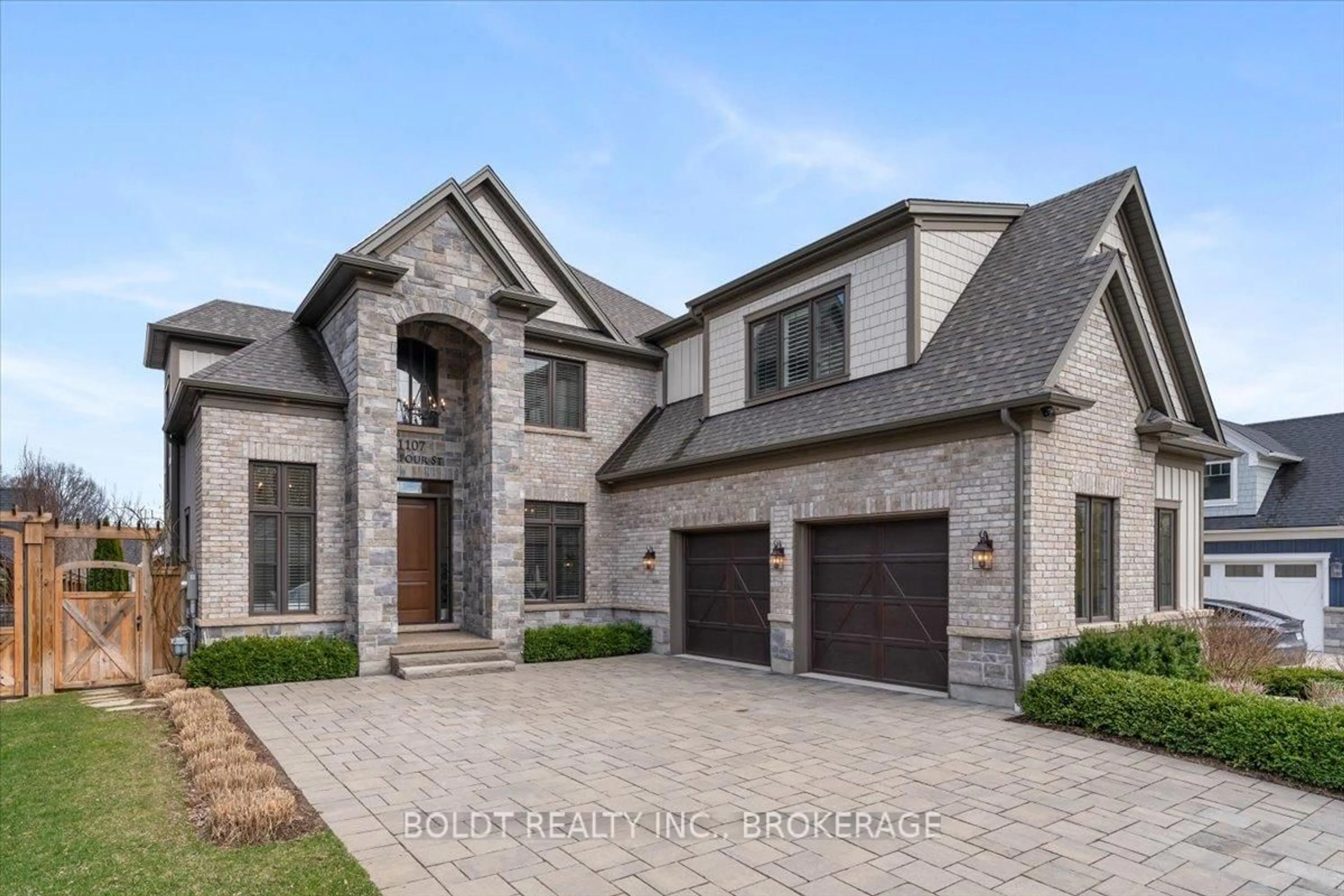 Home with brick exterior material, street for 1107 Balfour St, Pelham Ontario L0S 1C0