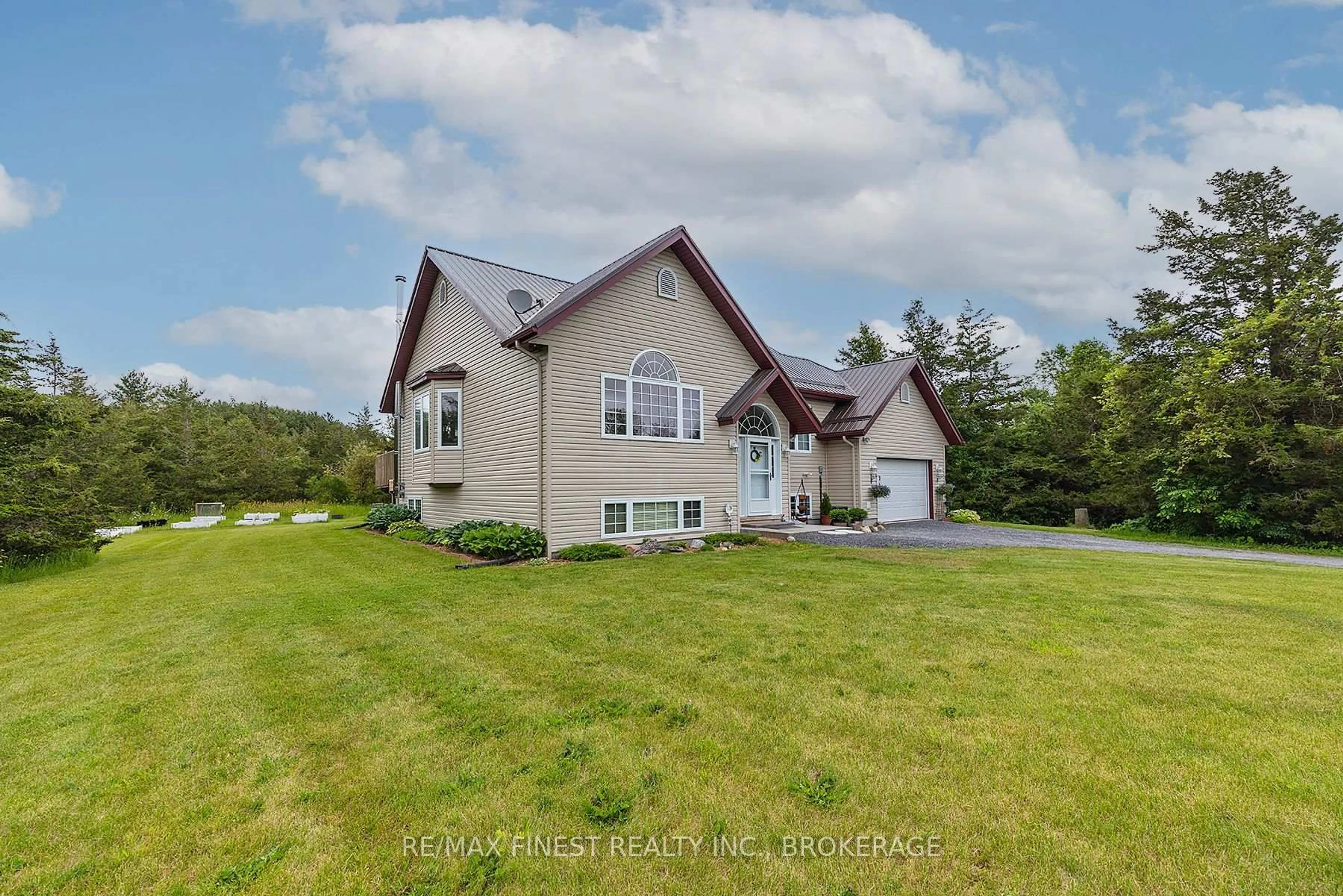 A pic from outside/outdoor area/front of a property/back of a property/a pic from drone, unknown for 23 Dowdle Rd, Newburgh Ontario K0K 2S0