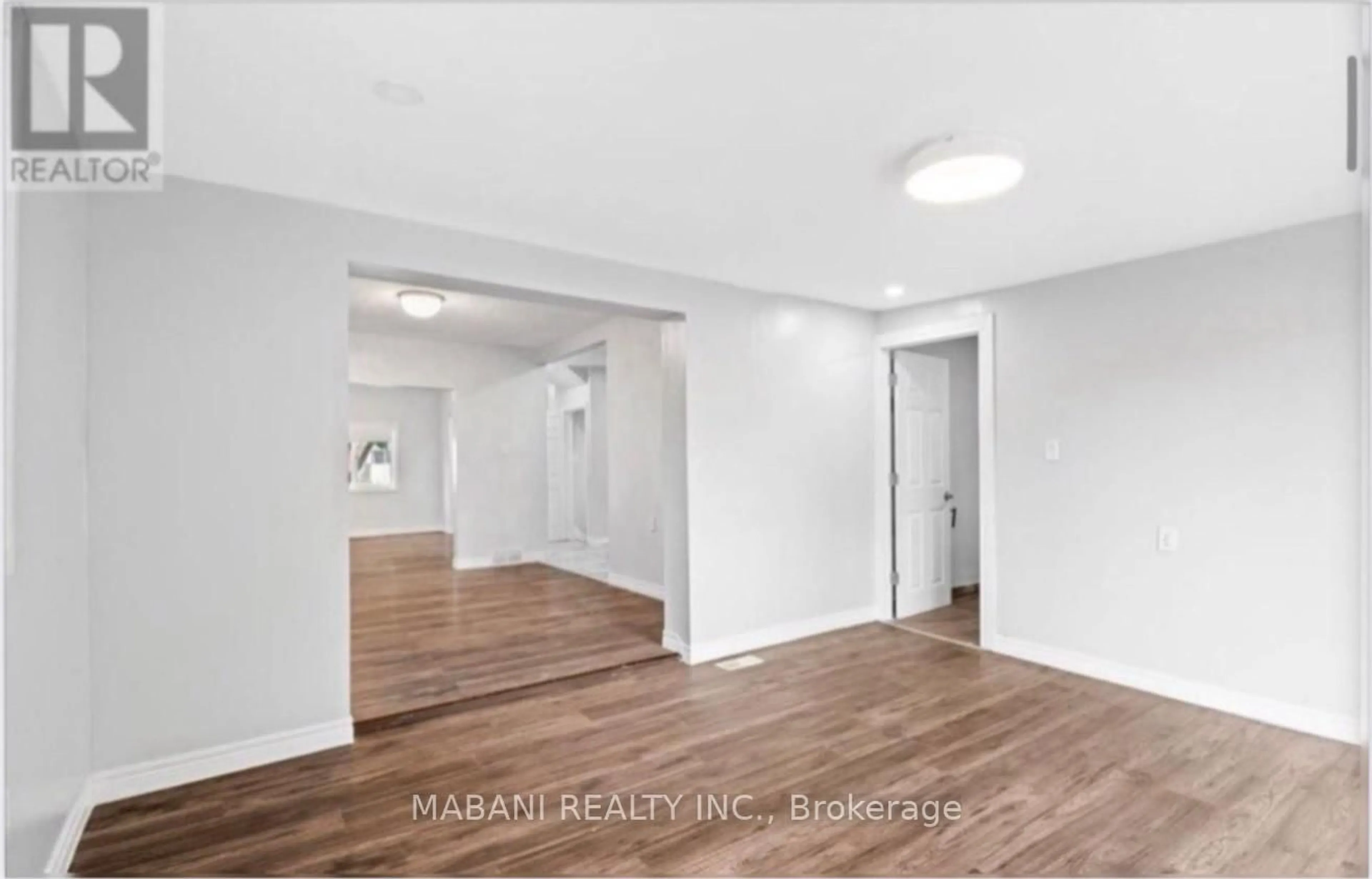 A pic of a room for 4576 FOURTH Ave, Niagara Falls Ontario L2E 4N6