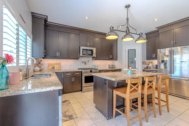 Additional property image - 40 Blue Ribbon Way