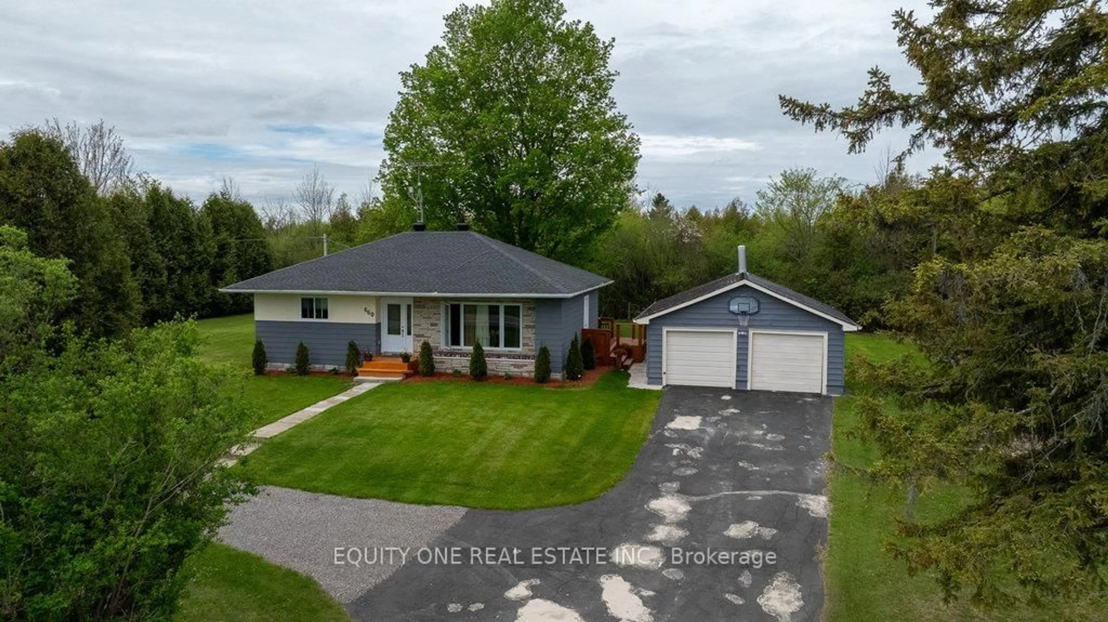 A pic from outside/outdoor area/front of a property/back of a property/a pic from drone, street for 660 County 29 Rd, Elizabethtown-Kitley Ontario K0G 1G0