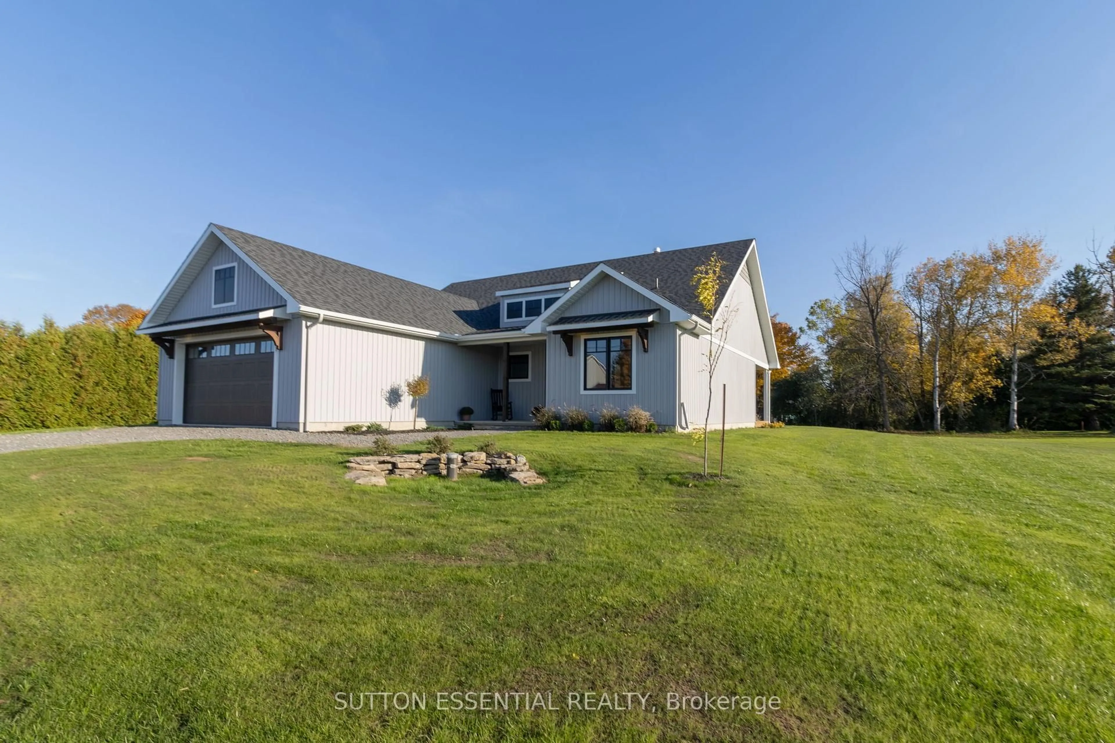 A pic from outside/outdoor area/front of a property/back of a property/a pic from drone, street for 3 Montana Way, Augusta Ontario K6V 5T2