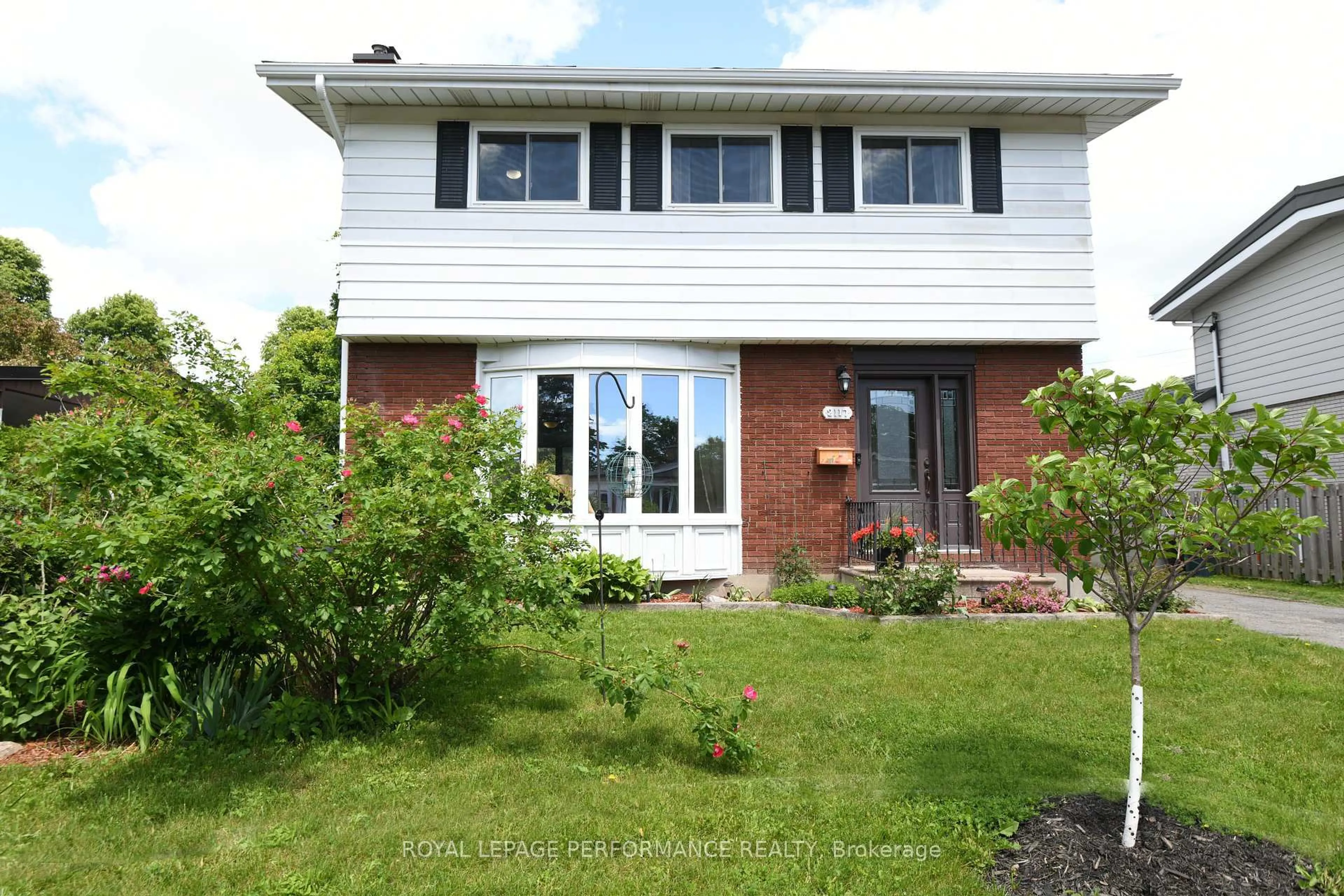 Home with brick exterior material, street for 2117 Valley Dr, Ottawa Ontario K1G 2P6