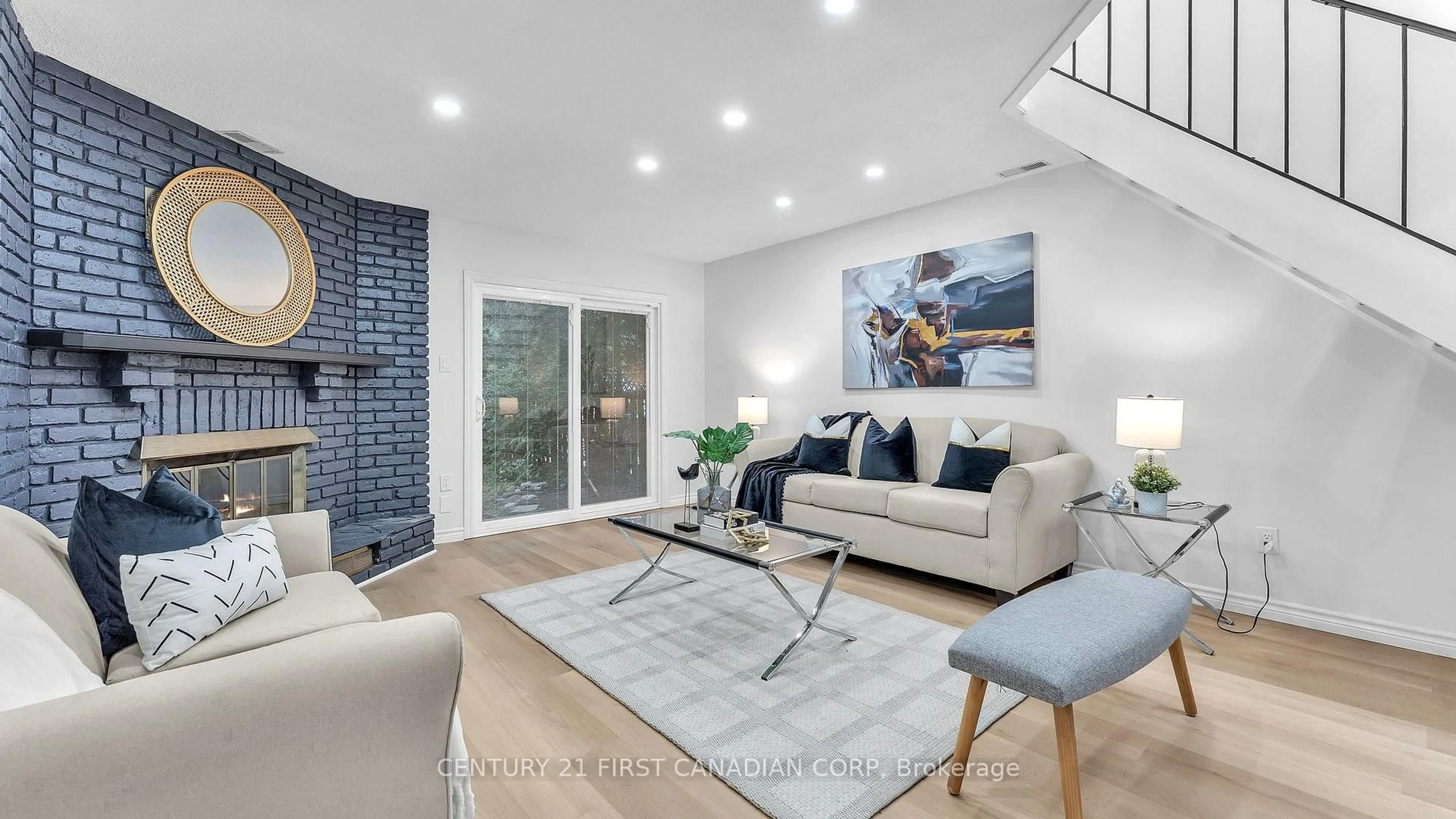 Living room with furniture, ceramic/tile floor for 12 Edgehill Rd, London North Ontario N6G 2T1