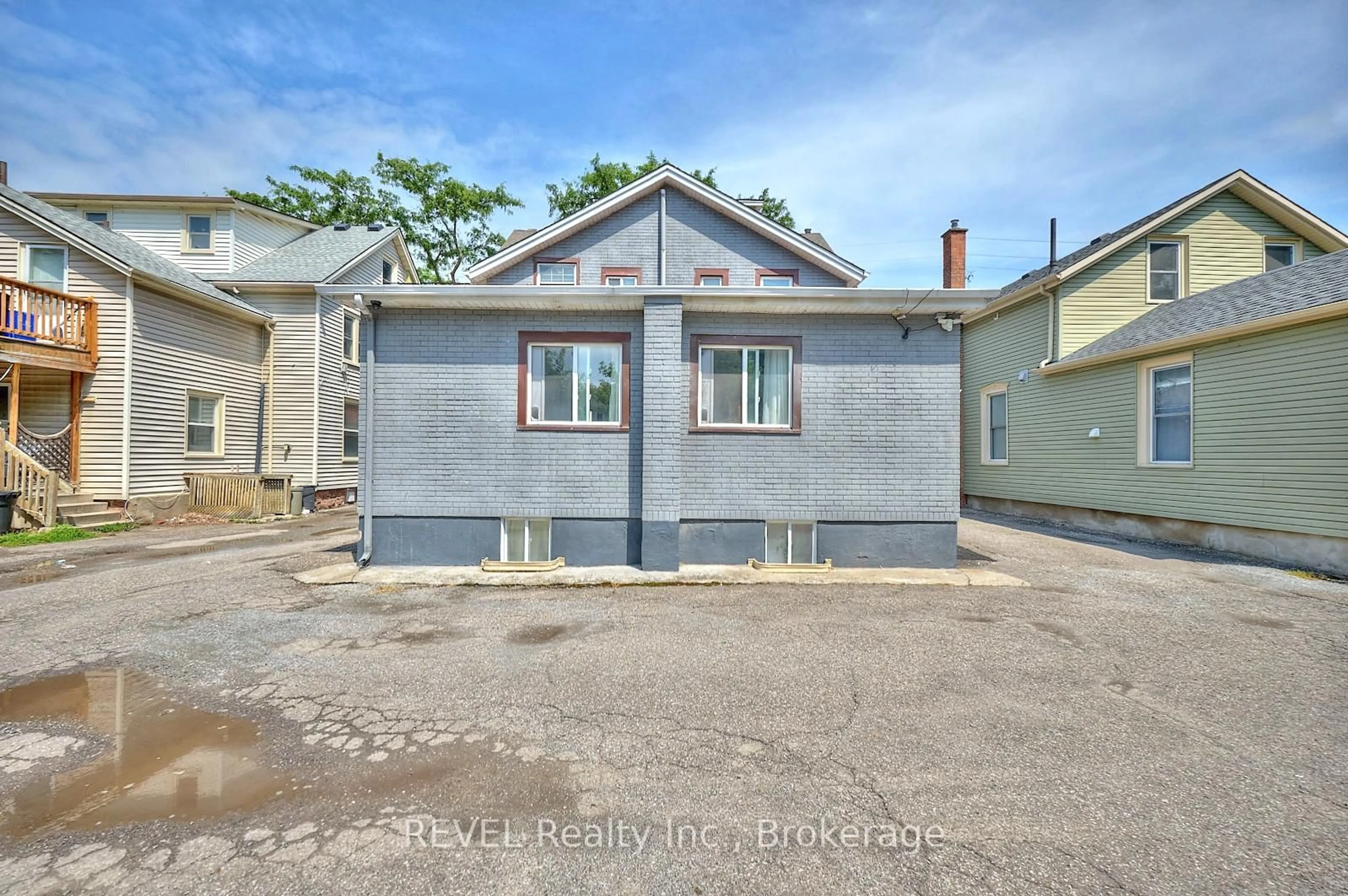 Unknown for 50 Welland Ave, St. Catharines Ontario L2R 2M5