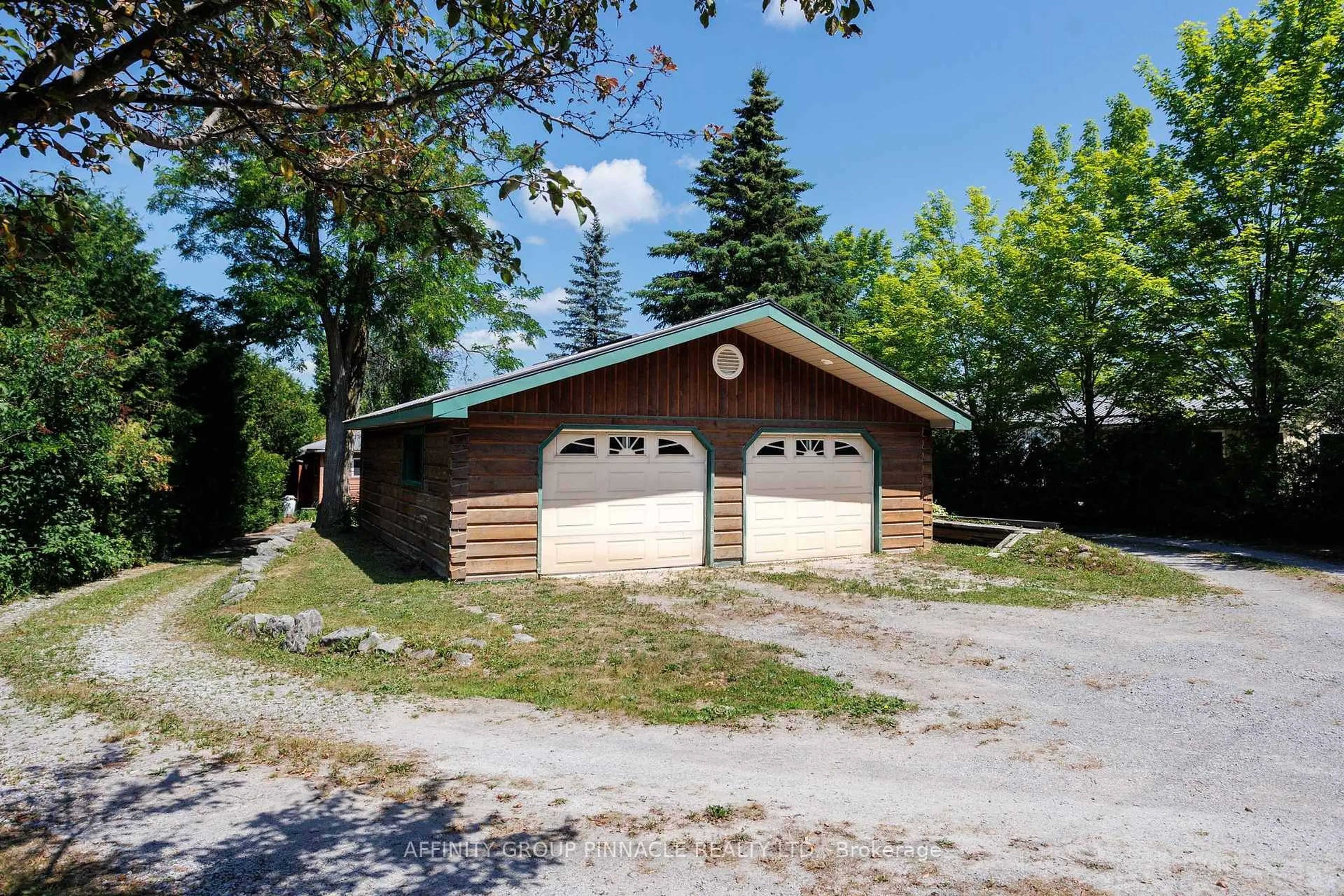 Shed for 63 Robinson Ave, Kawartha Lakes Ontario K0M 2B0