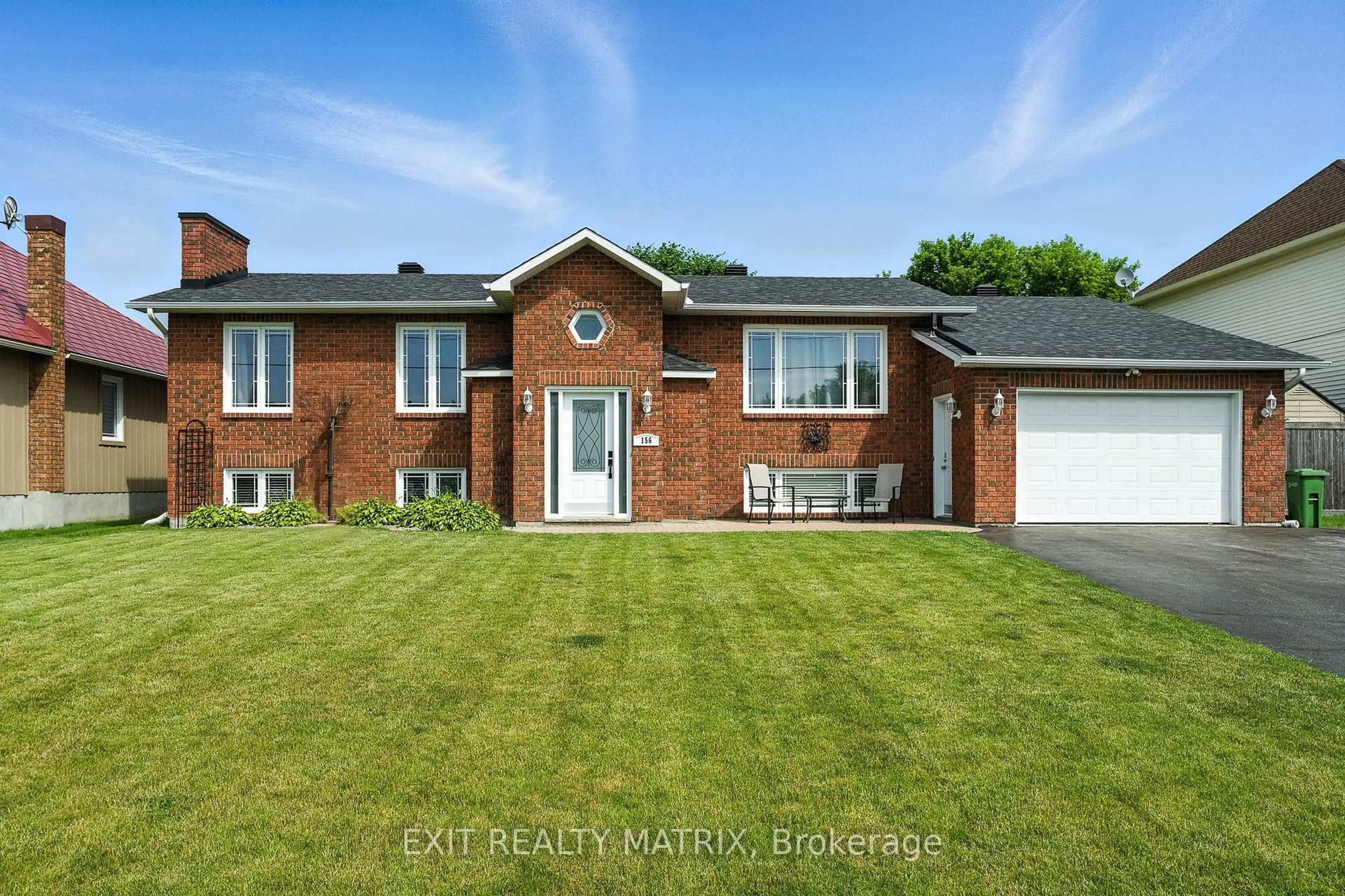 Home with brick exterior material, street for 156 Centenaire St, Russell Ontario K0A 1W0