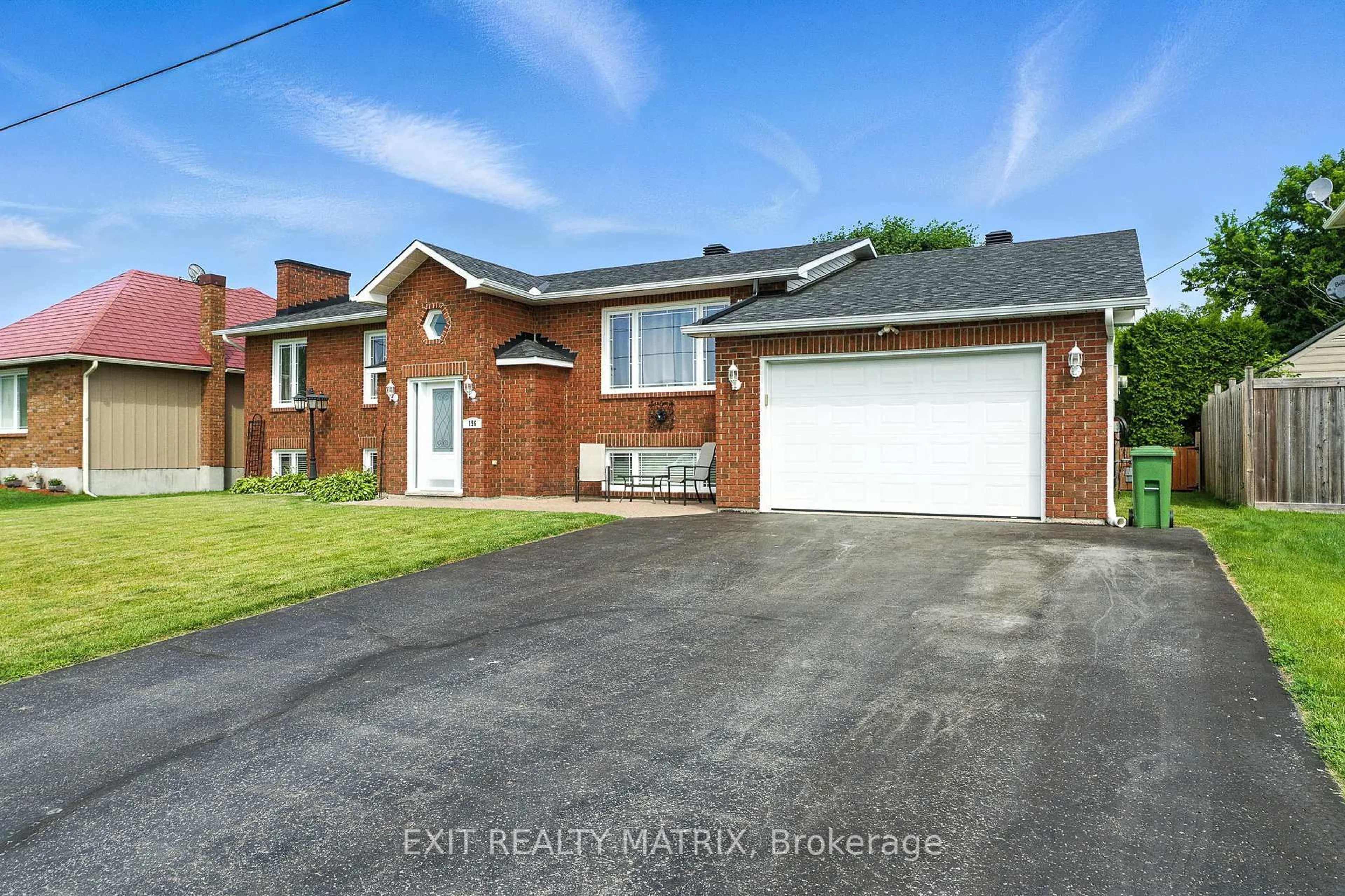 Home with brick exterior material, street for 156 Centenaire St, Russell Ontario K0A 1W0