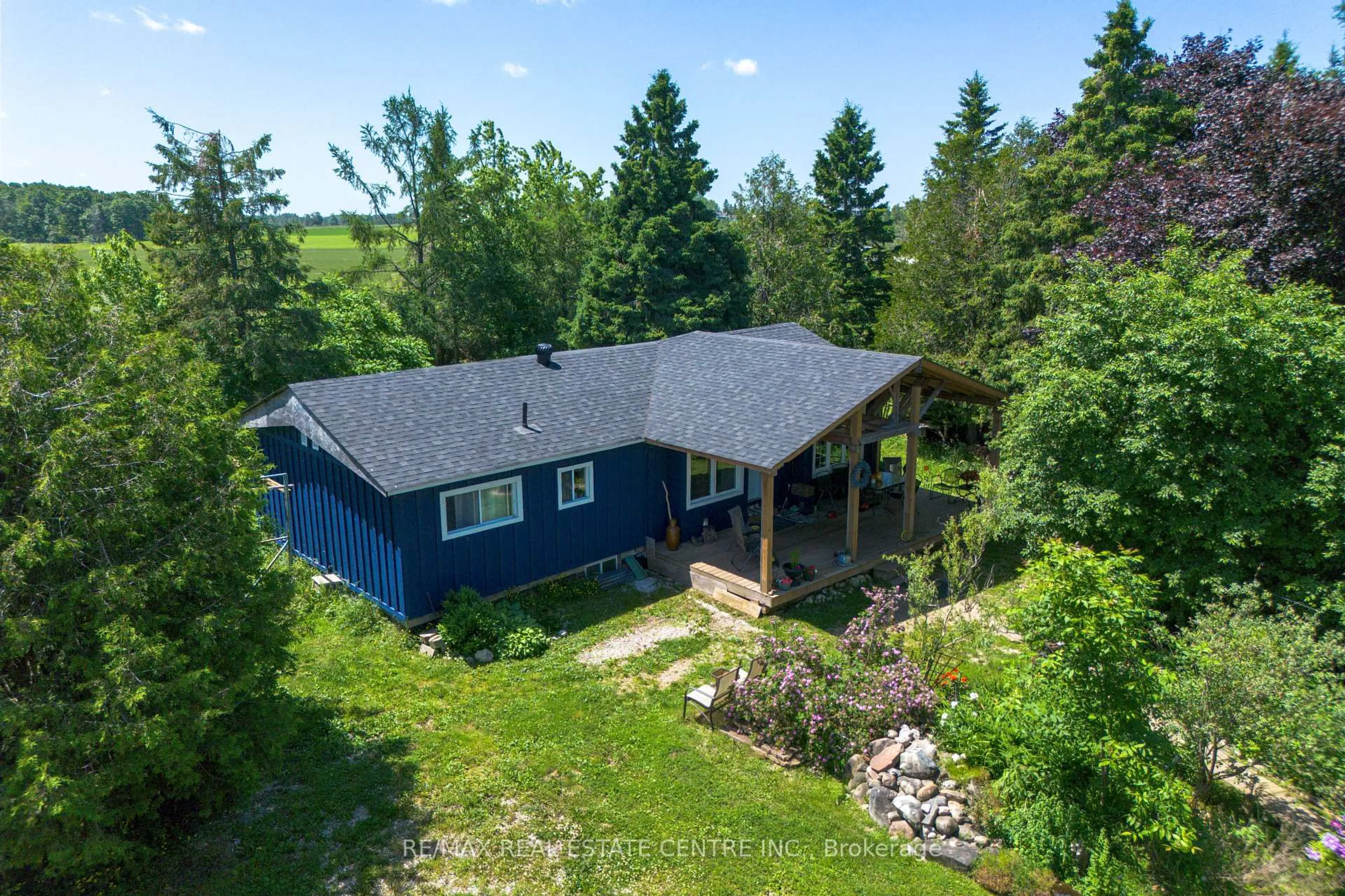 A pic from outside/outdoor area/front of a property/back of a property/a pic from drone, water/lake/river/ocean view for 180118 Grey Road 9 Rd, Southgate Ontario N0C 1B0