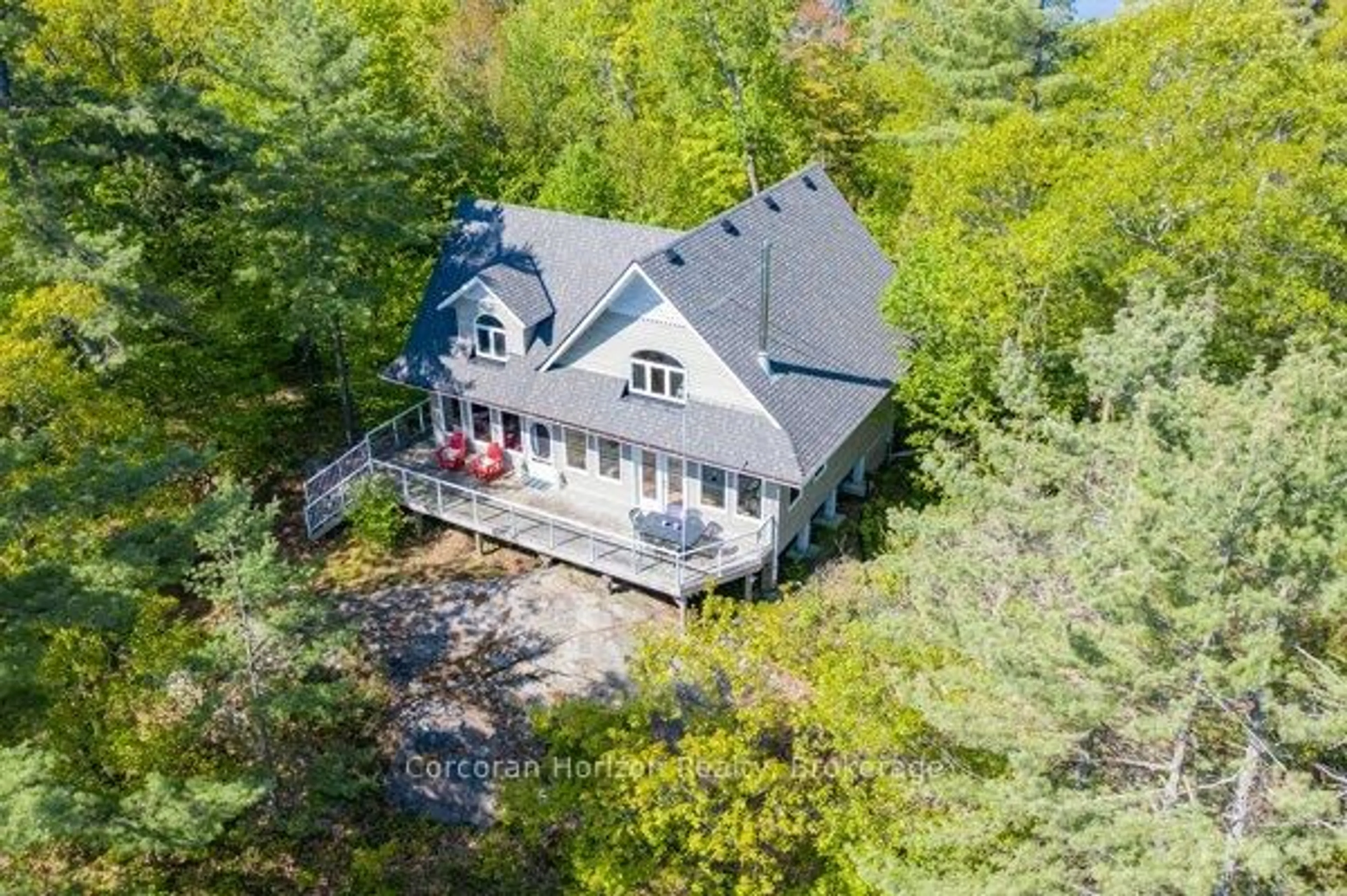 A pic from outside/outdoor area/front of a property/back of a property/a pic from drone, water/lake/river/ocean view for 1320 Island 360 Island, Georgian Bay Ontario L0K 1S0