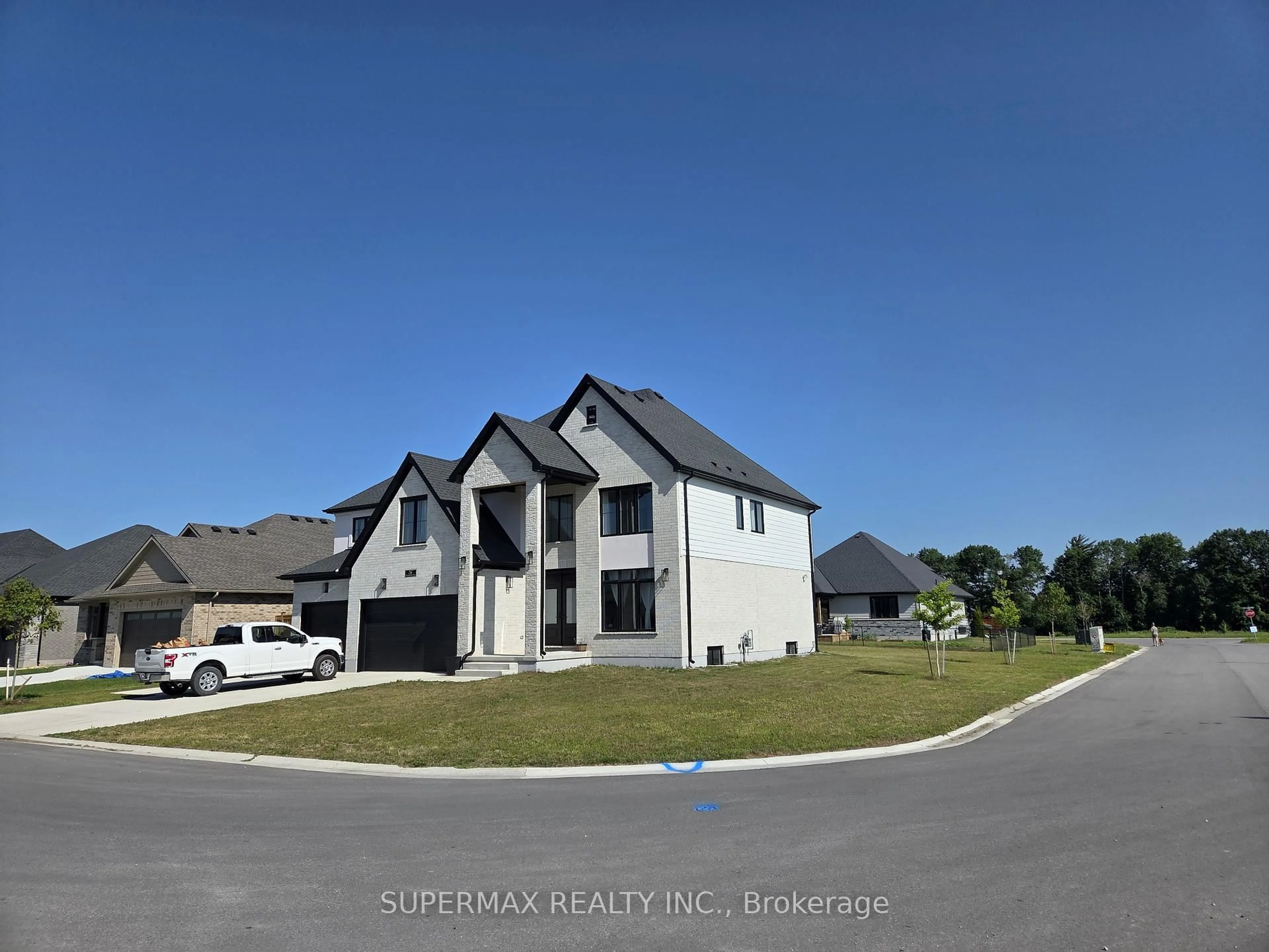 A pic from outside/outdoor area/front of a property/back of a property/a pic from drone, street for 76 Hazelwood Pass, Thames Centre Ontario N0L 1G5