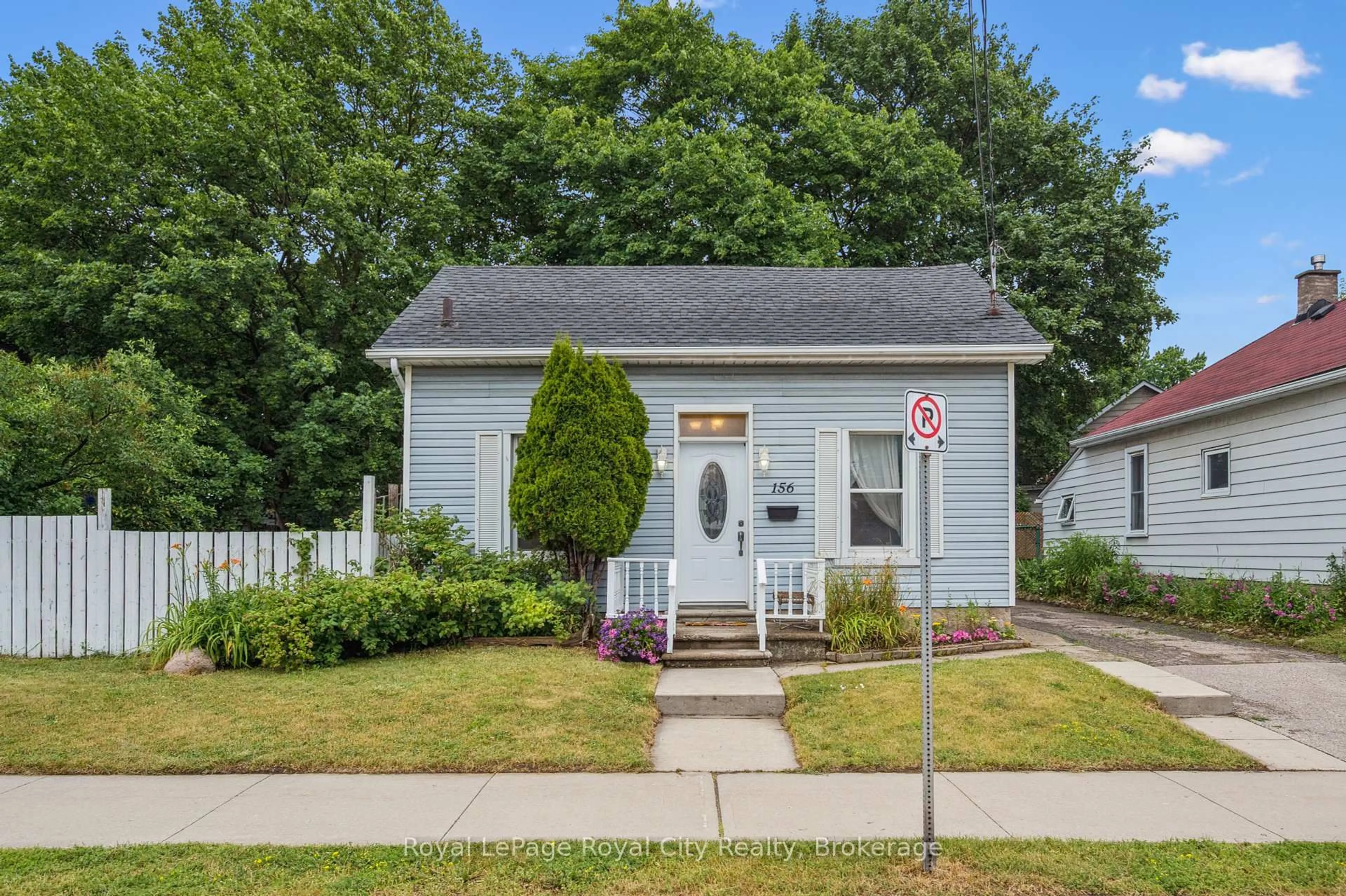 Home with vinyl exterior material, street for 156 York Rd, Guelph Ontario N1E 3E9