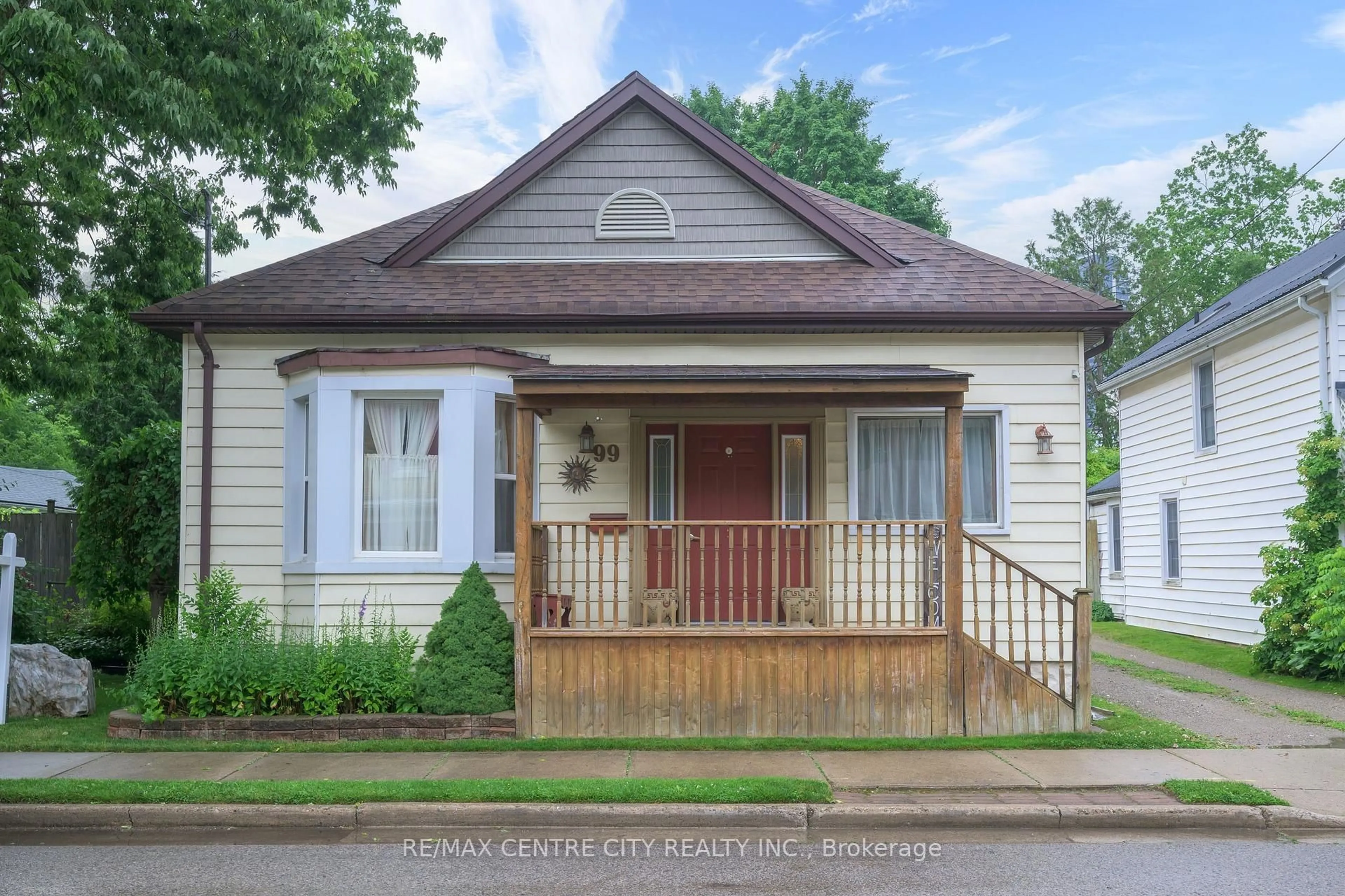 Unknown for 99 Wilson Ave, London North Ontario N6H 1X8