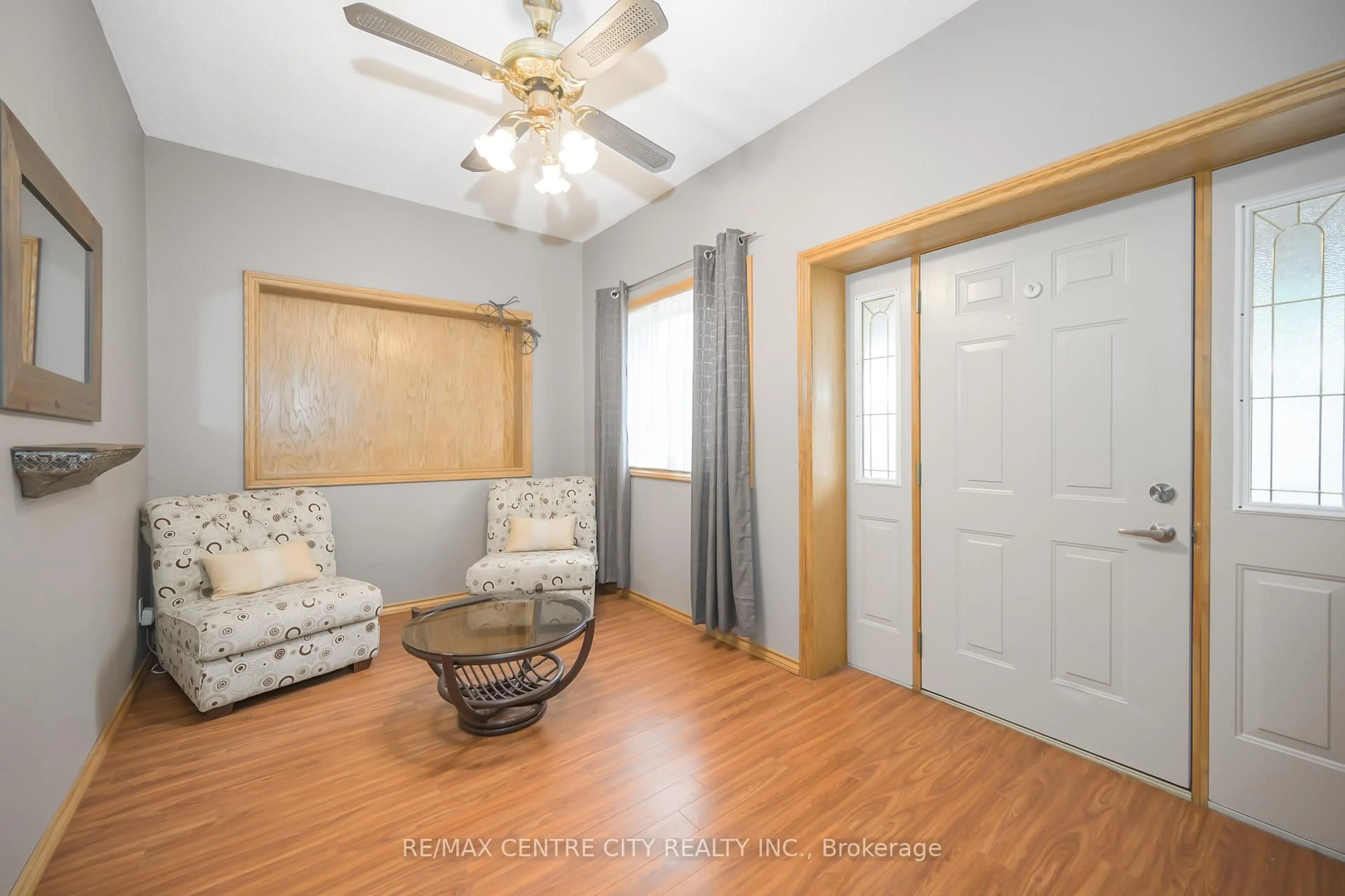 Unknown for 99 Wilson Ave, London North Ontario N6H 1X8