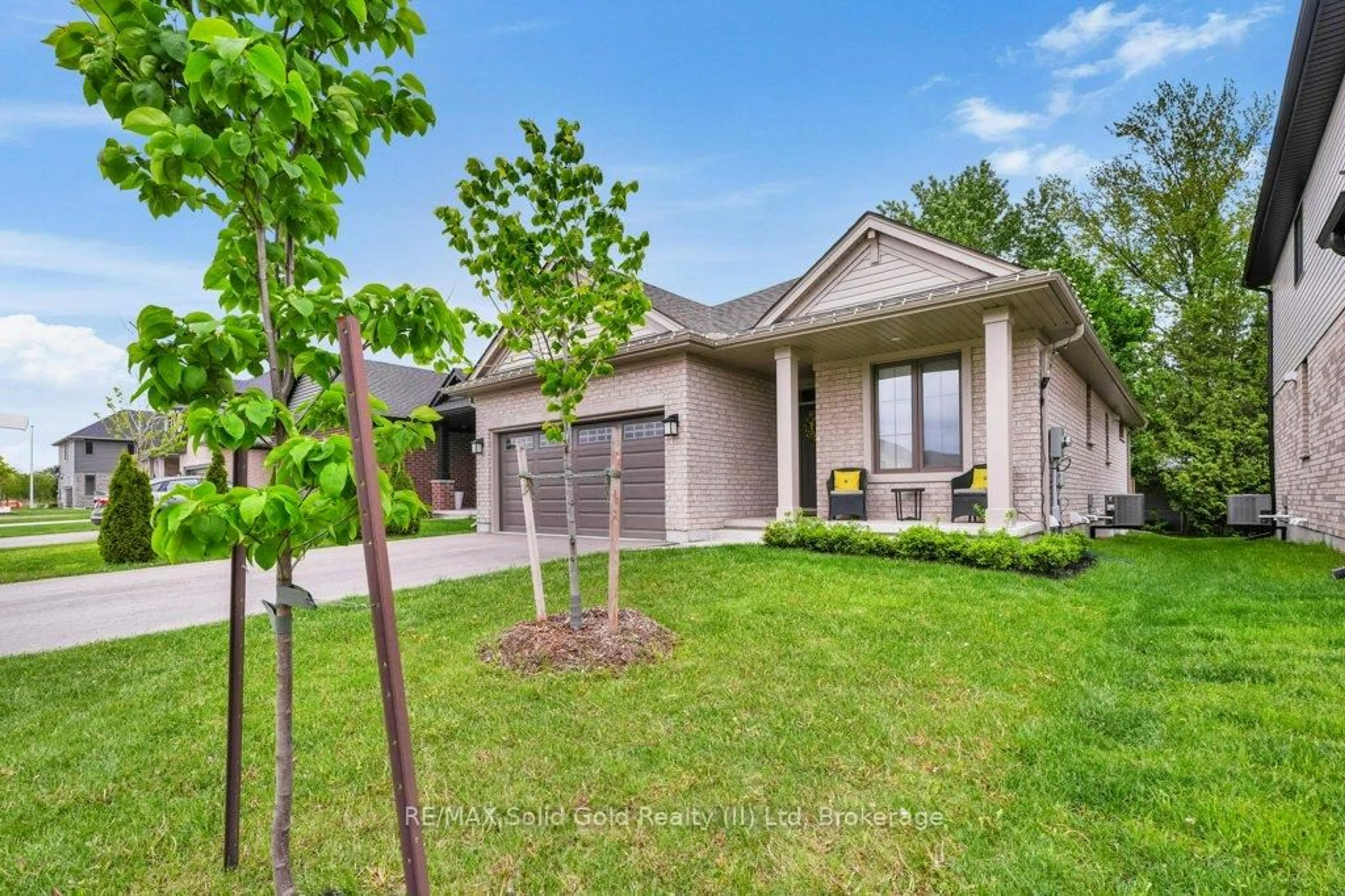 Home with brick exterior material, street for 11 Keba Cres, Tillsonburg Ontario N4G 0K6