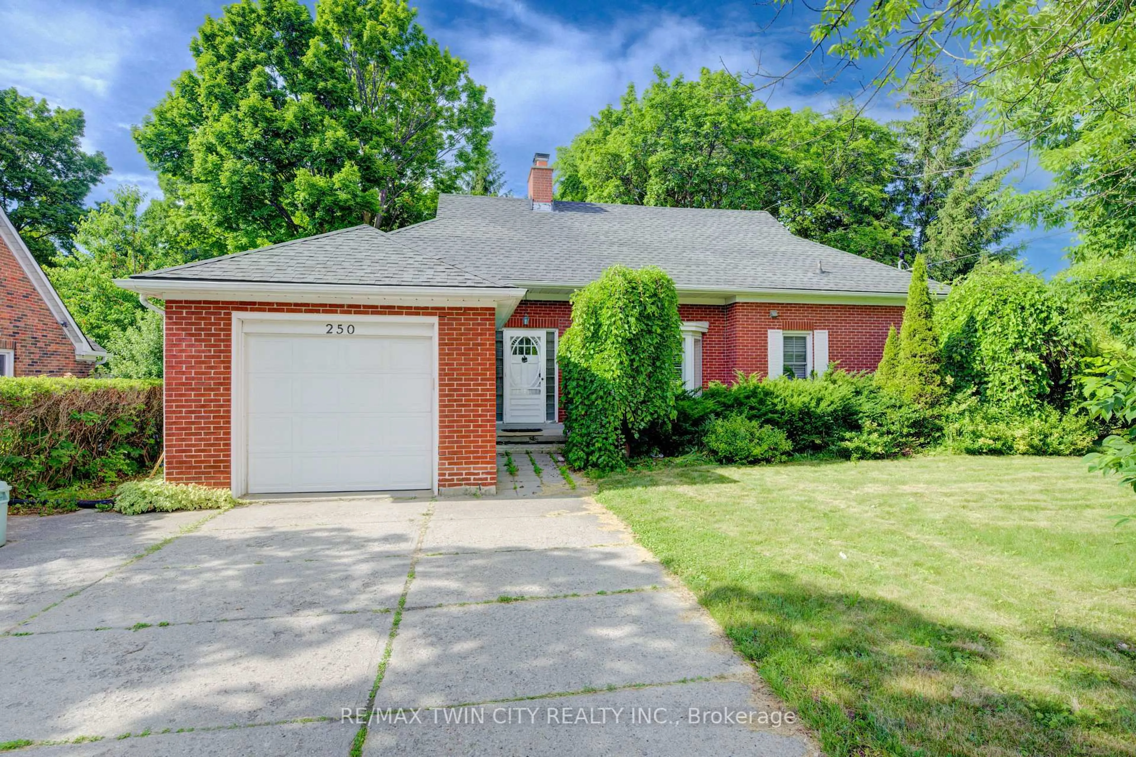 Home with brick exterior material, street for 250 Bridgeport Rd, Waterloo Ontario N2J 2K8