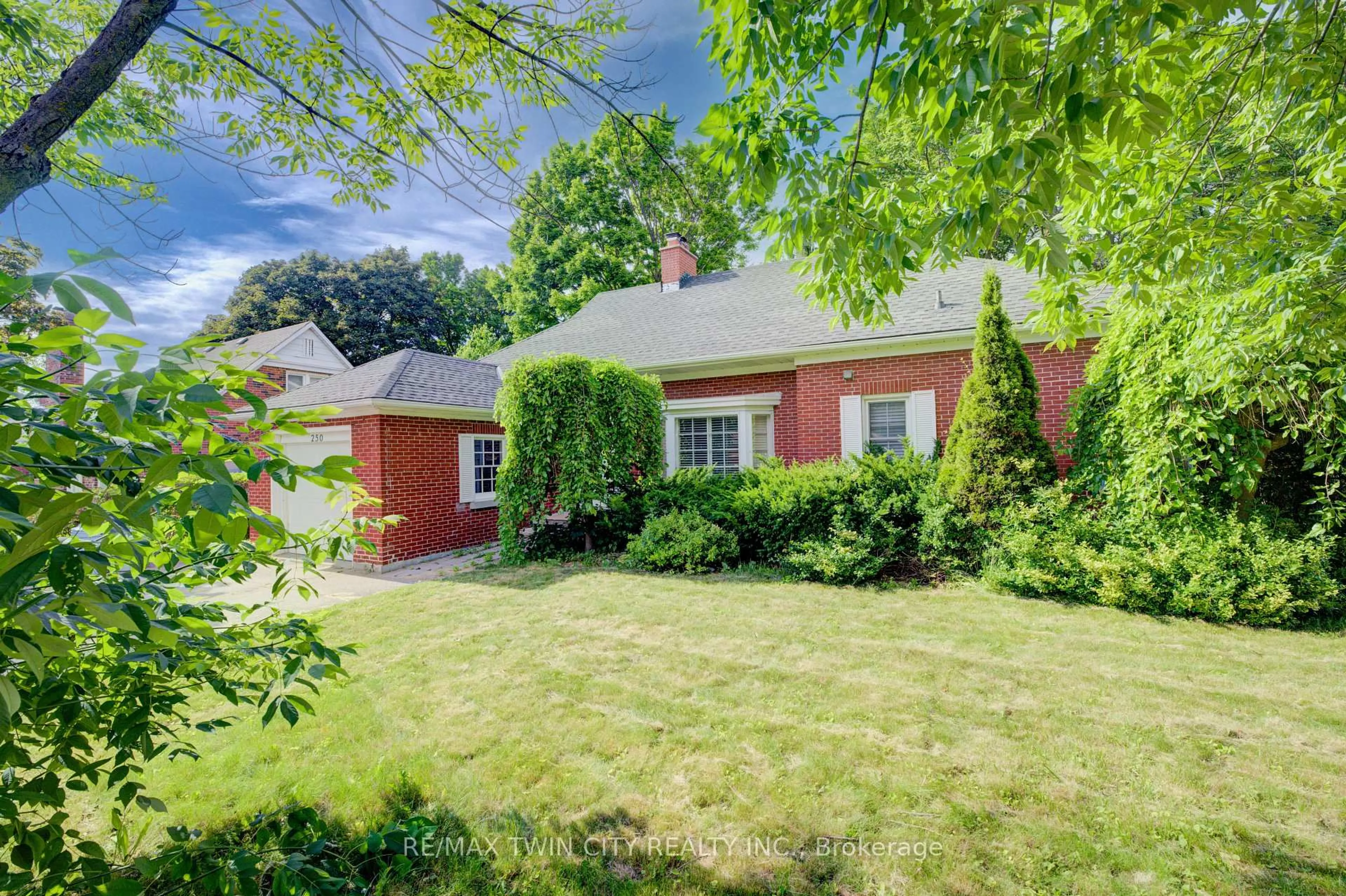 Home with brick exterior material, street for 250 Bridgeport Rd, Waterloo Ontario N2J 2K8