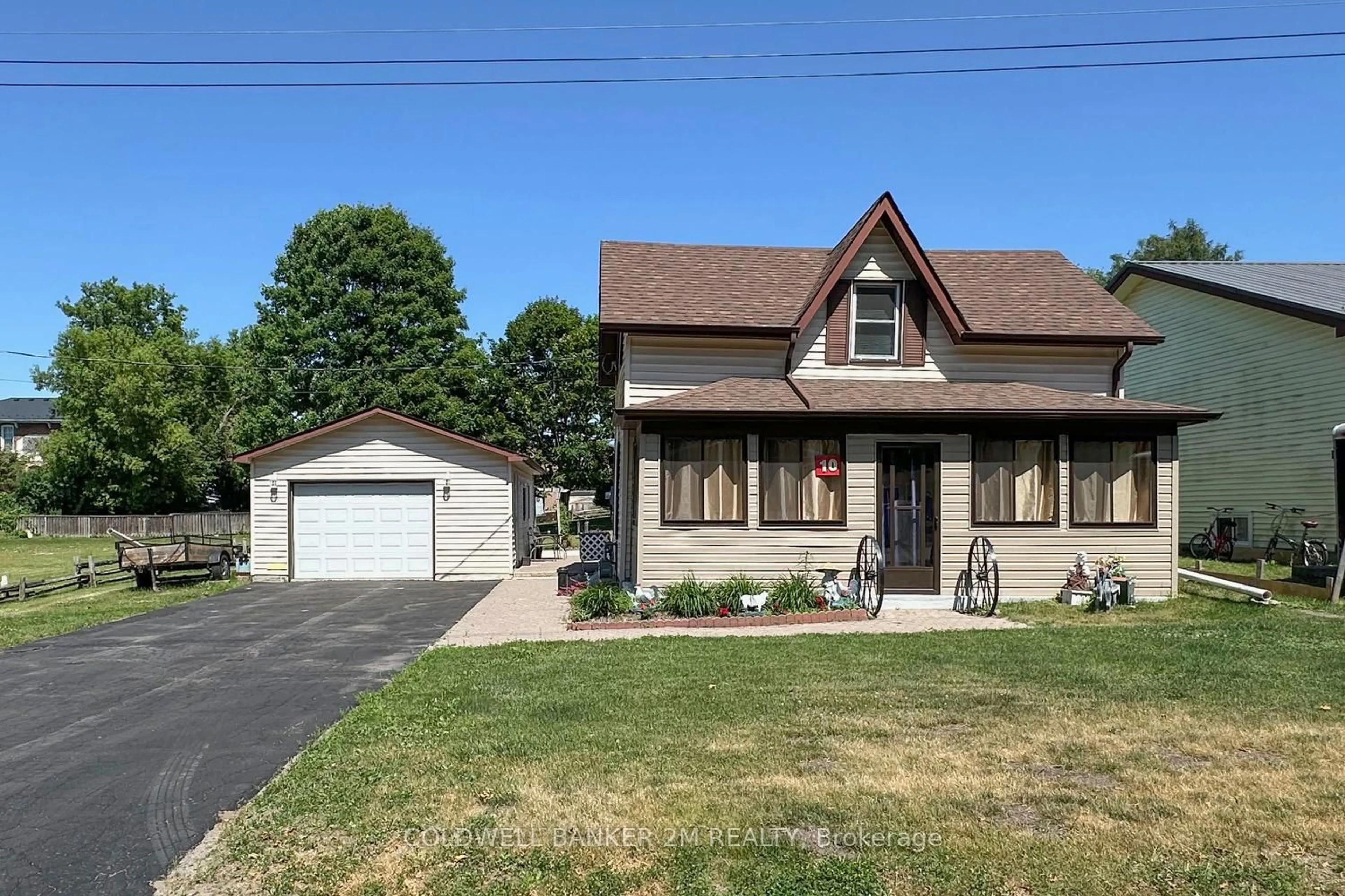 Unknown for 10 Amelia St, Kawartha Lakes Ontario L0A 1K0
