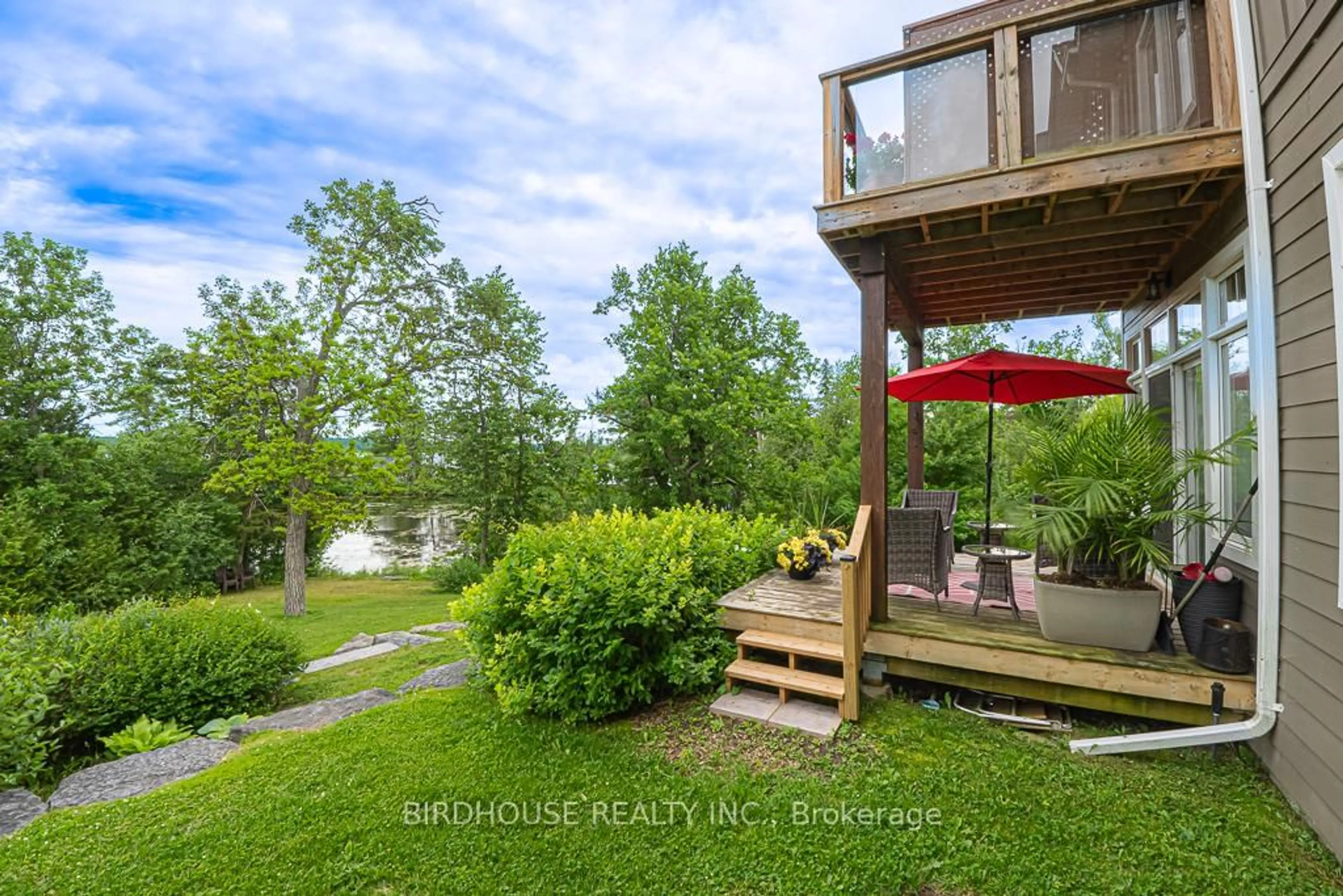 Patio, water/lake/river/ocean view for 29 Lakewood Cres #110, Kawartha Lakes Ontario K0M 1A0
