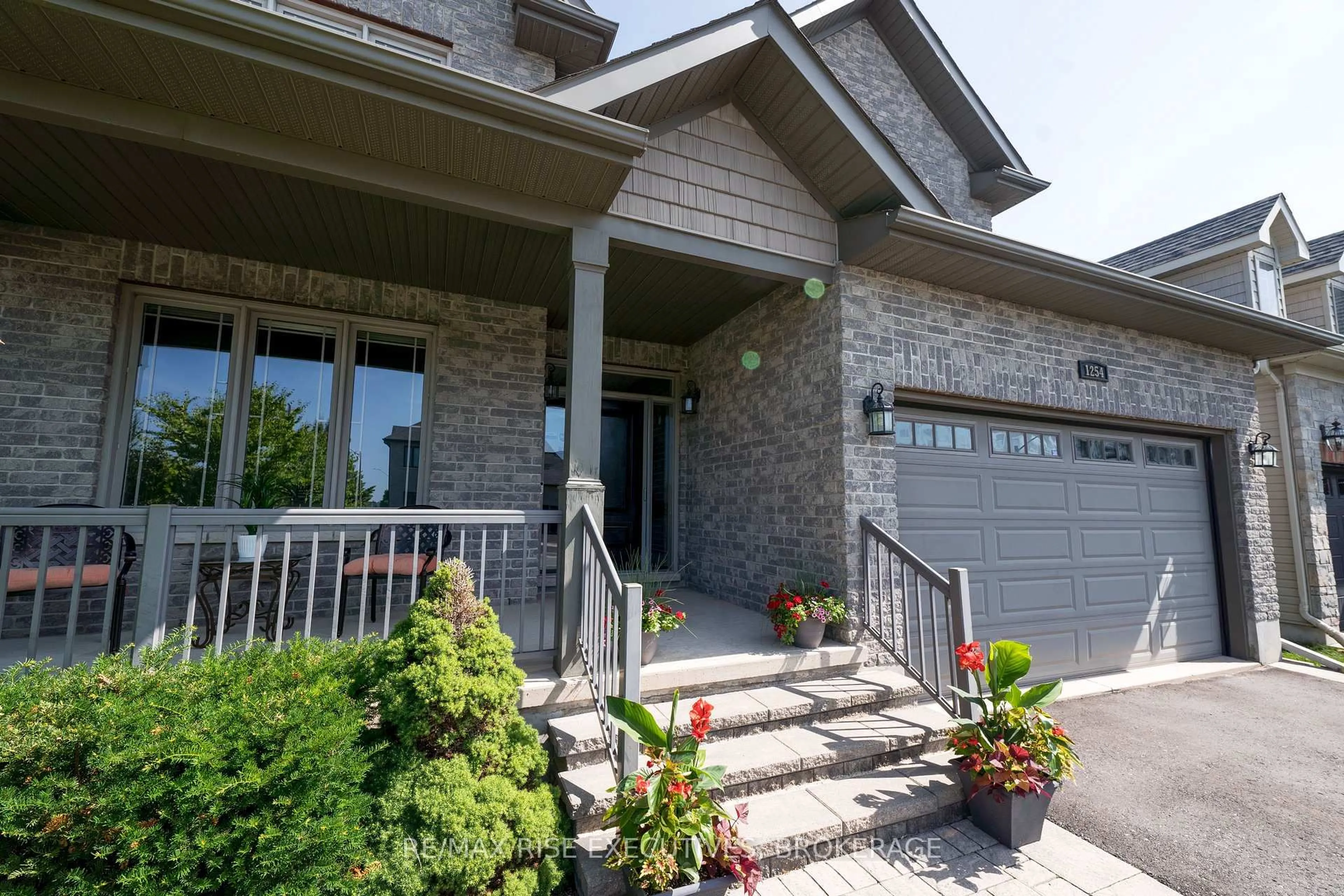 Home with brick exterior material, unknown for 1254 Atkinson St, Kingston Ontario K7P 0C9