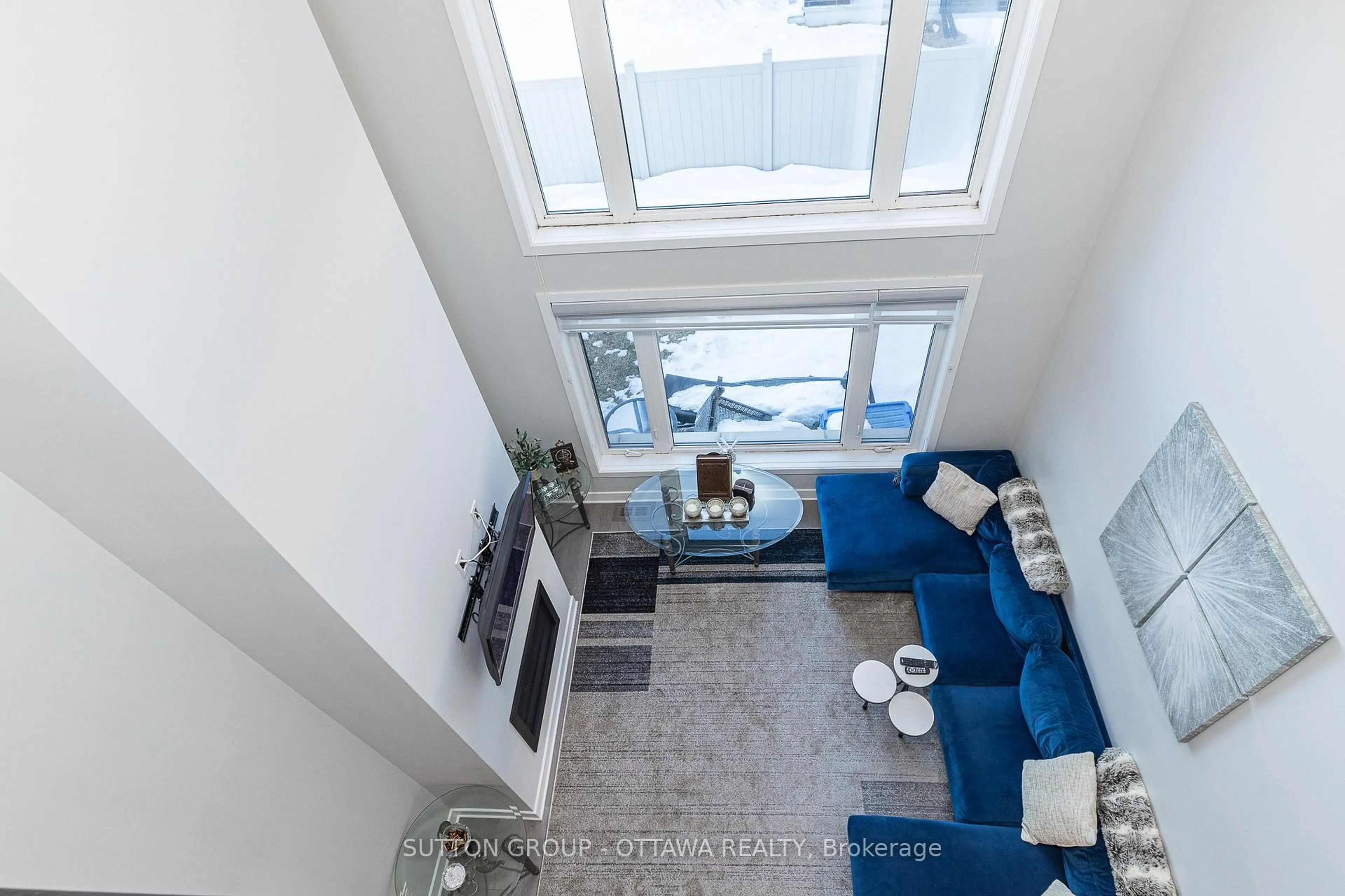 Unknown for 214 Big Dipper St, Manotick Ontario K4M 0K5