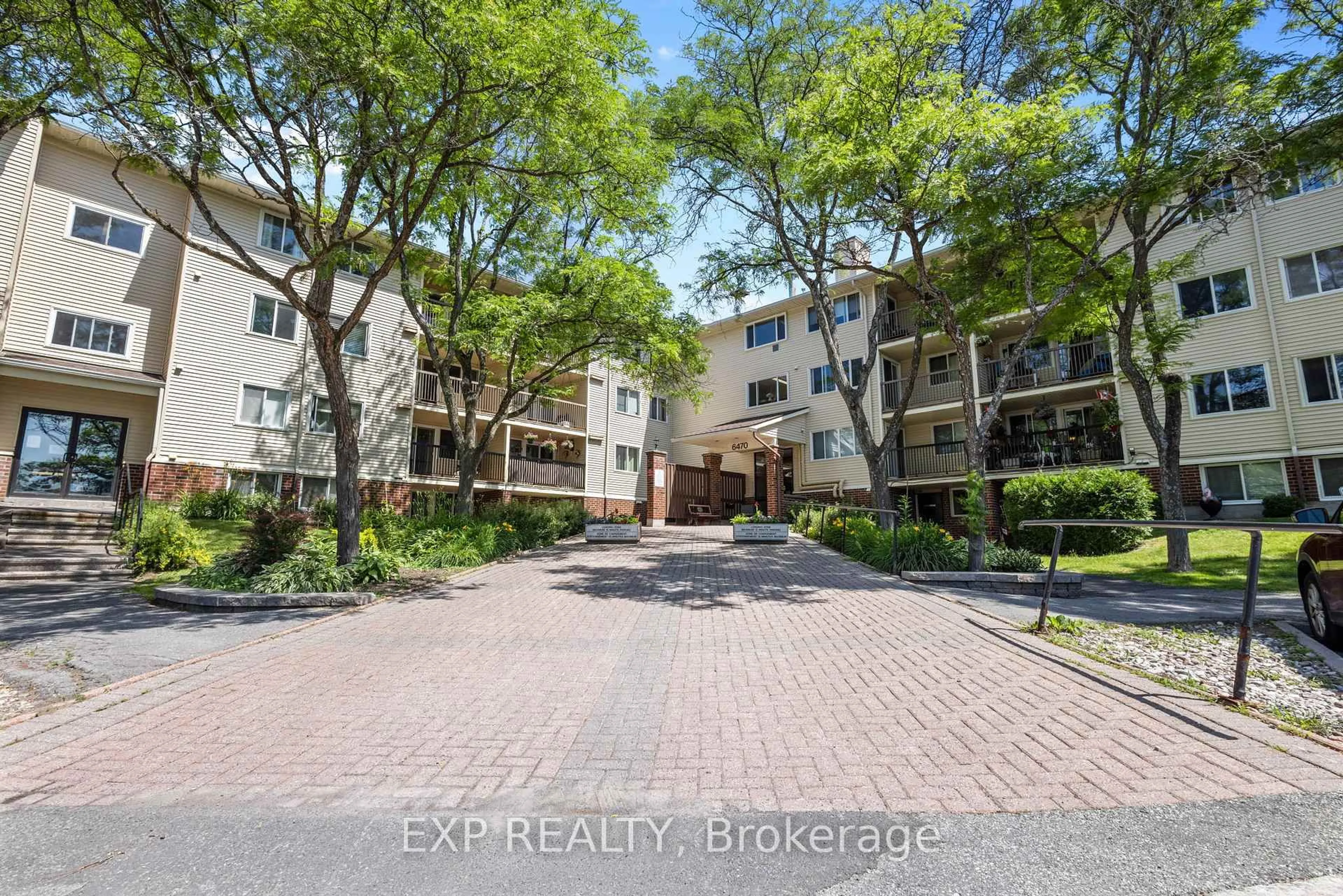 Unknown for 6470 BILBERRY Dr #106, Ottawa Ontario K1C 4P1