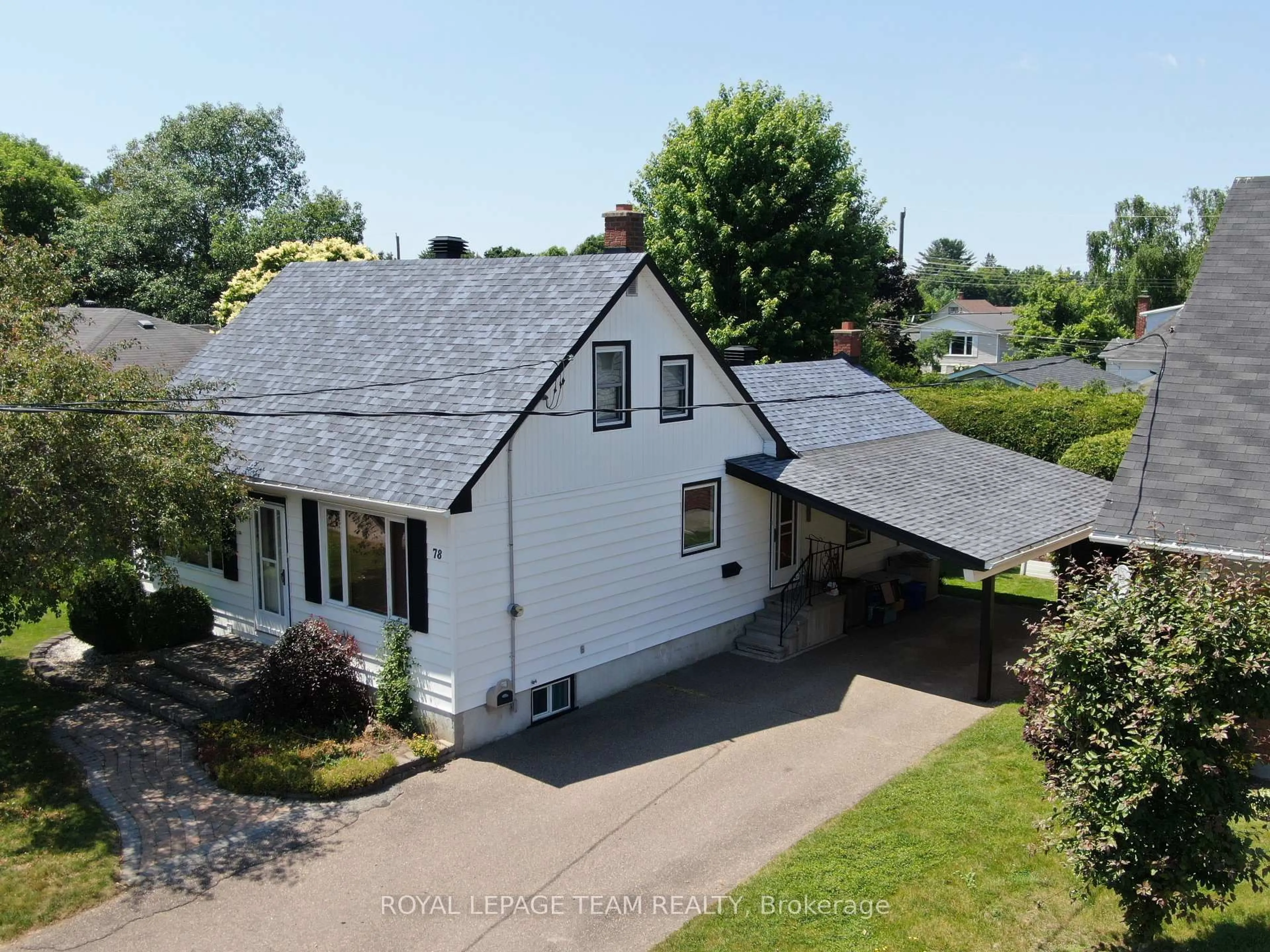 A pic from outside/outdoor area/front of a property/back of a property/a pic from drone, street for 78 Graham Ave, Renfrew Ontario K7V 2L9