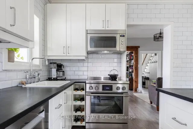 Additional image 35 of 132 Park St