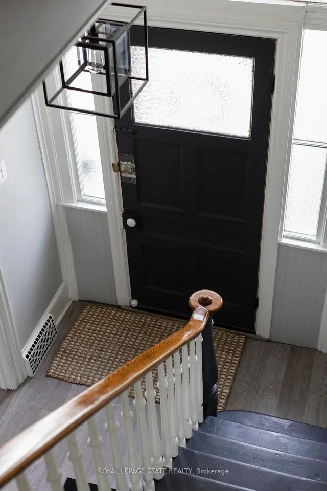 Additional image 28 of 132 Park St