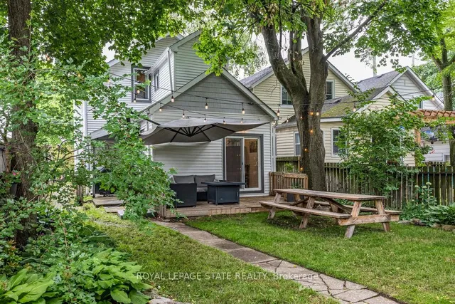 Additional image 11 of 132 Park St