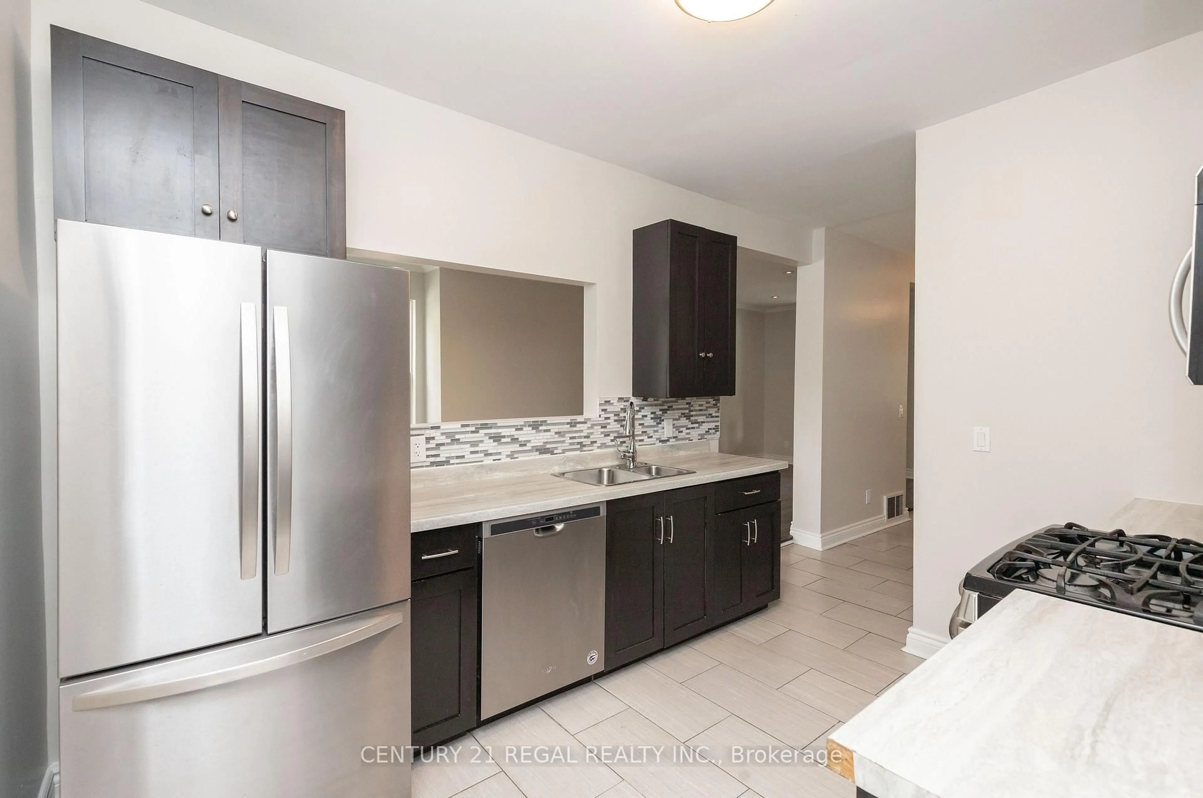 Unknown for 112 Maplewood Ave, Hamilton Ontario L8M 1X2