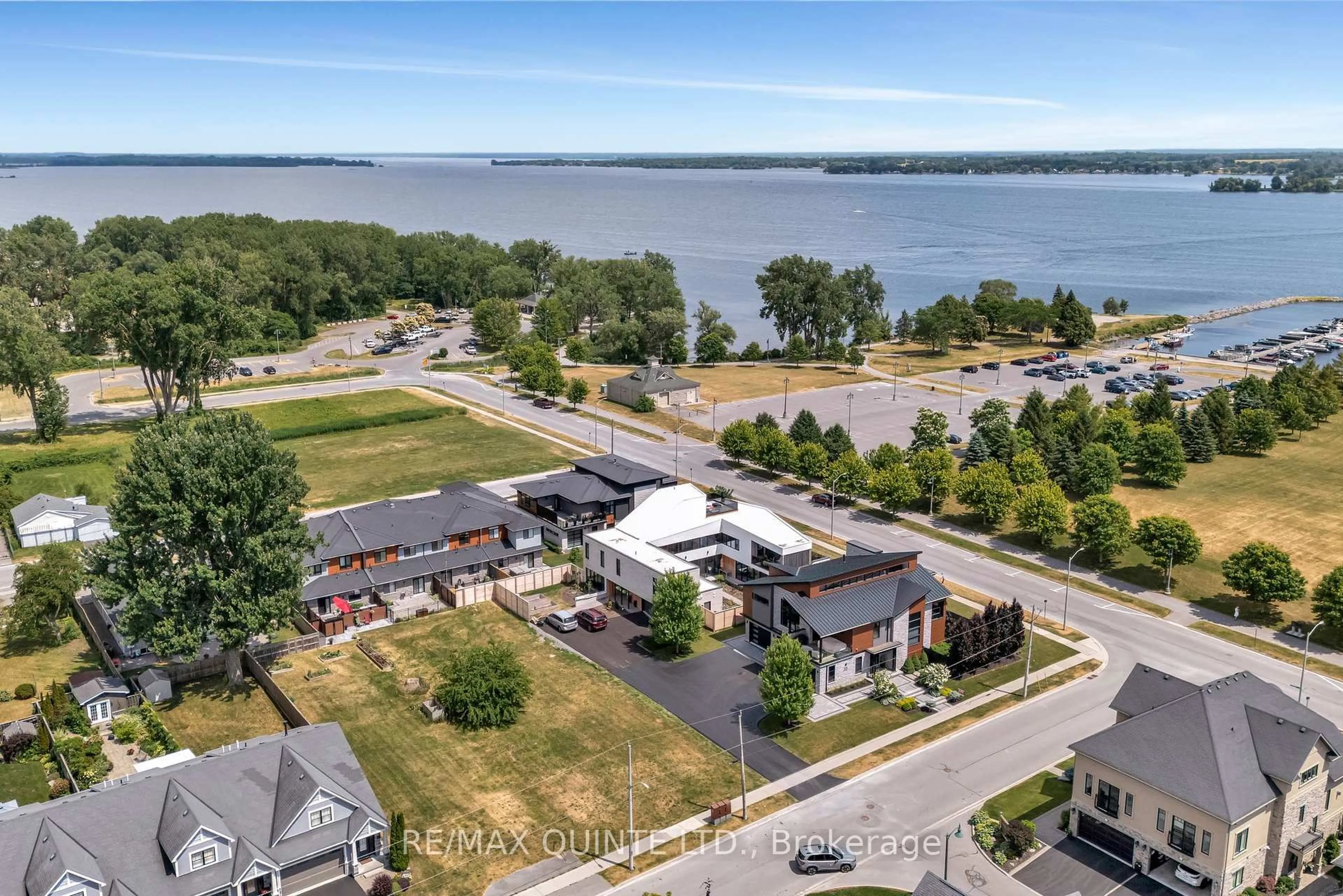 A pic from outside/outdoor area/front of a property/back of a property/a pic from drone, water/lake/river/ocean view for 40 John St, Belleville Ontario K8N 3E3