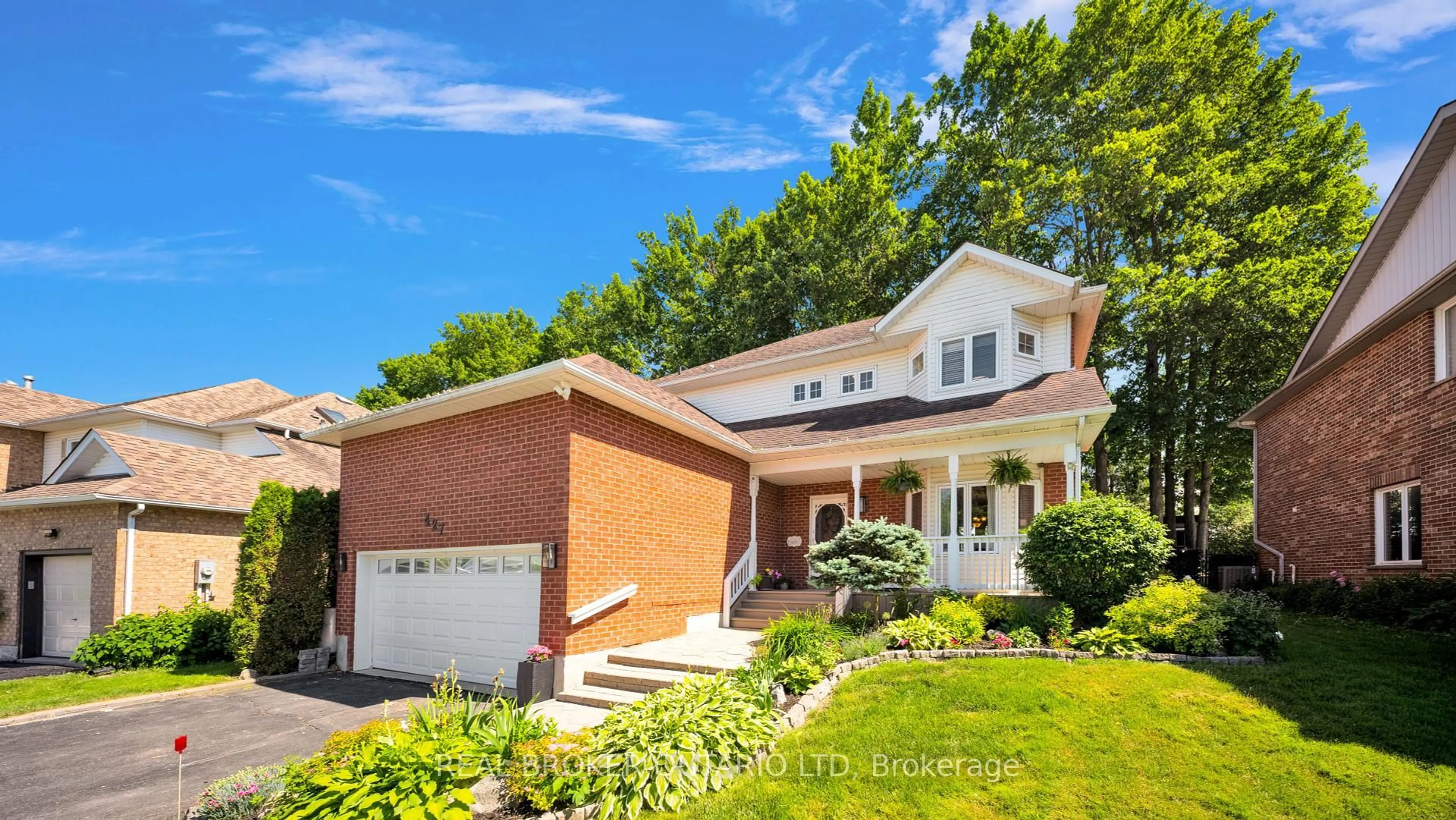 Home with brick exterior material, street for 427 Olde Village Lane, Shelburne Ontario L0N 1S2
