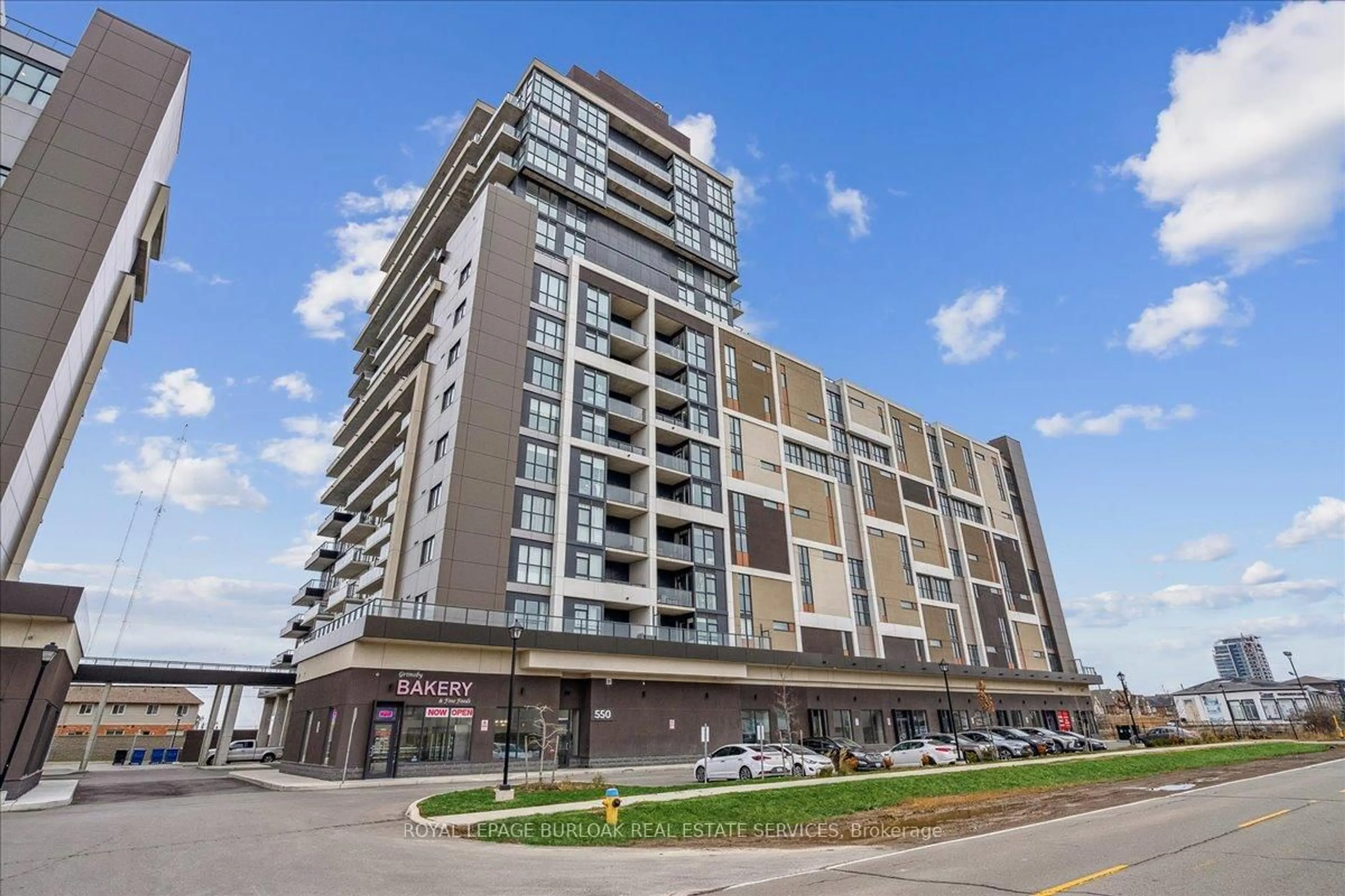 Unknown for 550 North Service Rd #806, Grimsby Ontario L3M 0H9