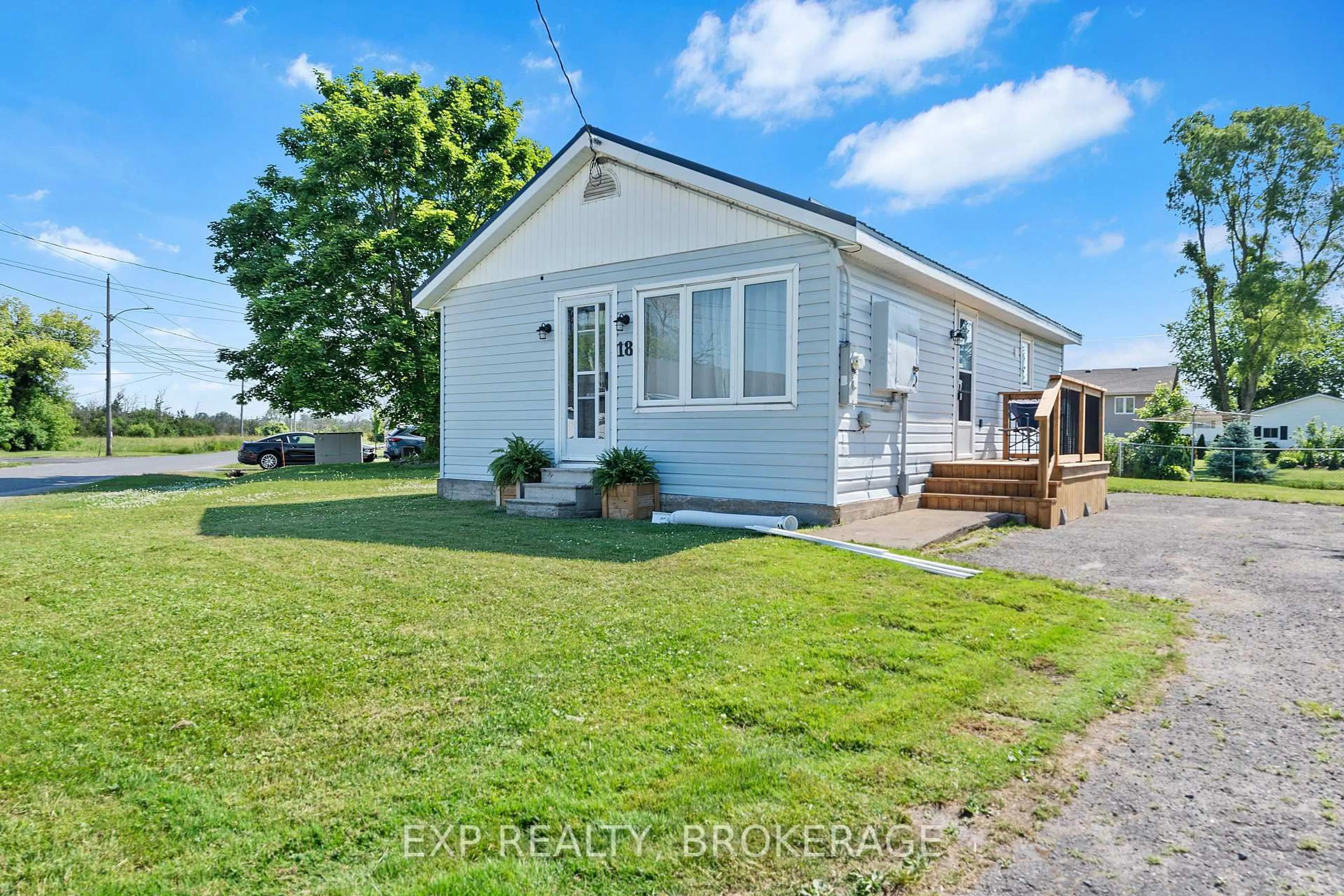 A pic from outside/outdoor area/front of a property/back of a property/a pic from drone, water/lake/river/ocean view for 18 MUD LAKE Rd, Bissett Creek Ontario K0H 2H0