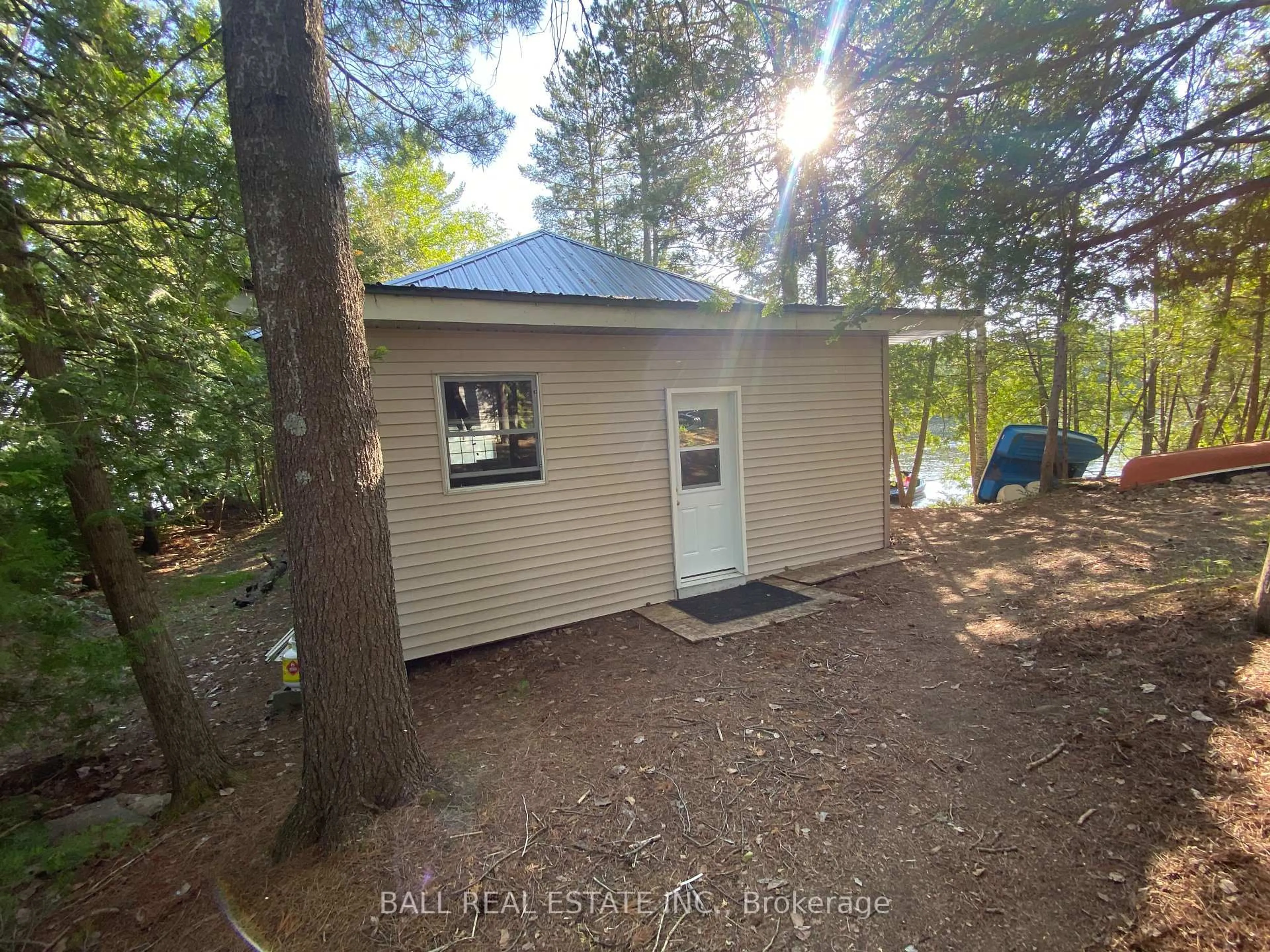 Shed for 25 Garden Island - WAO, North Kawartha Ontario K0L 1A0