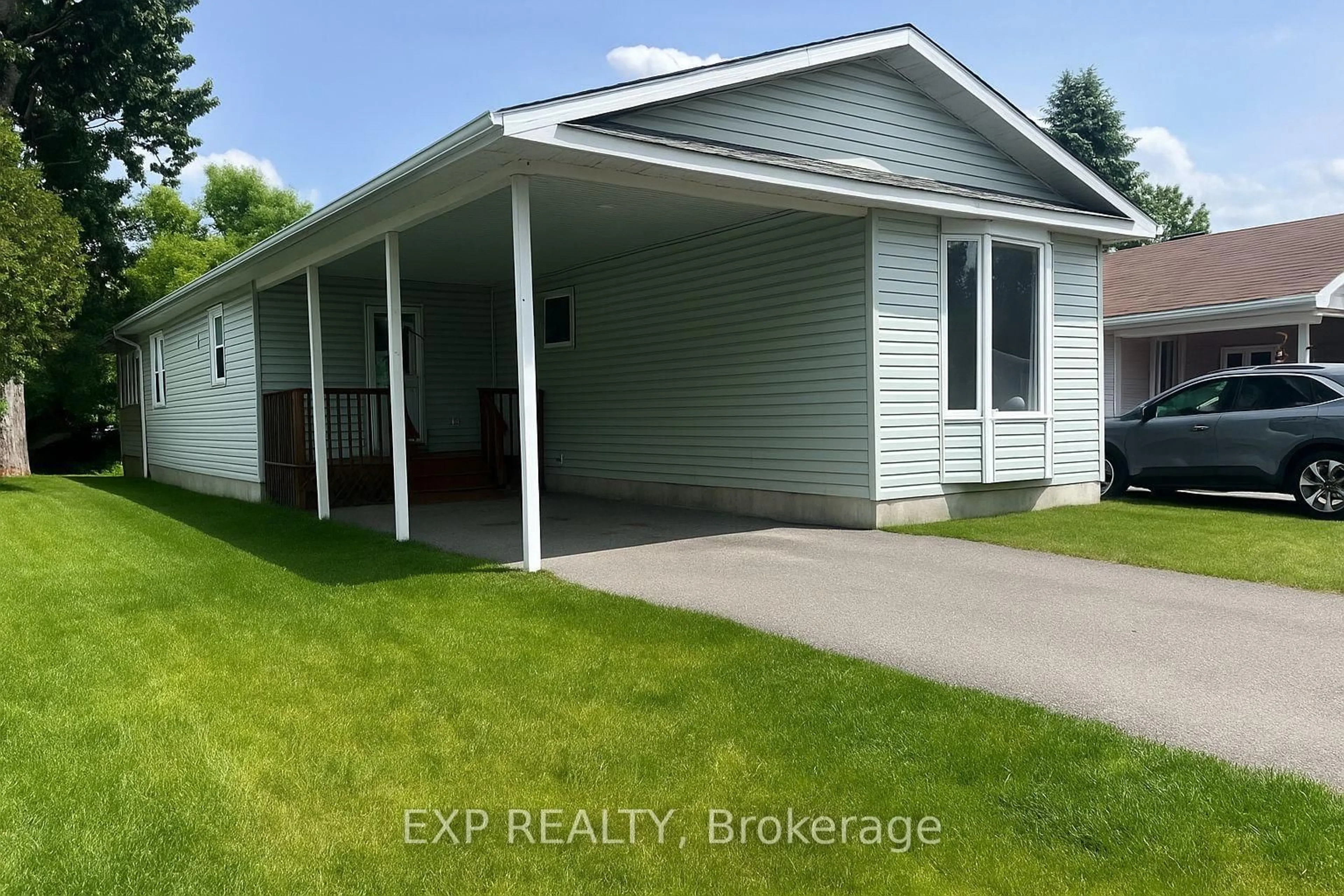 Unknown for 1023 Vista Barrett Private, Greely Ontario K4P 1C8