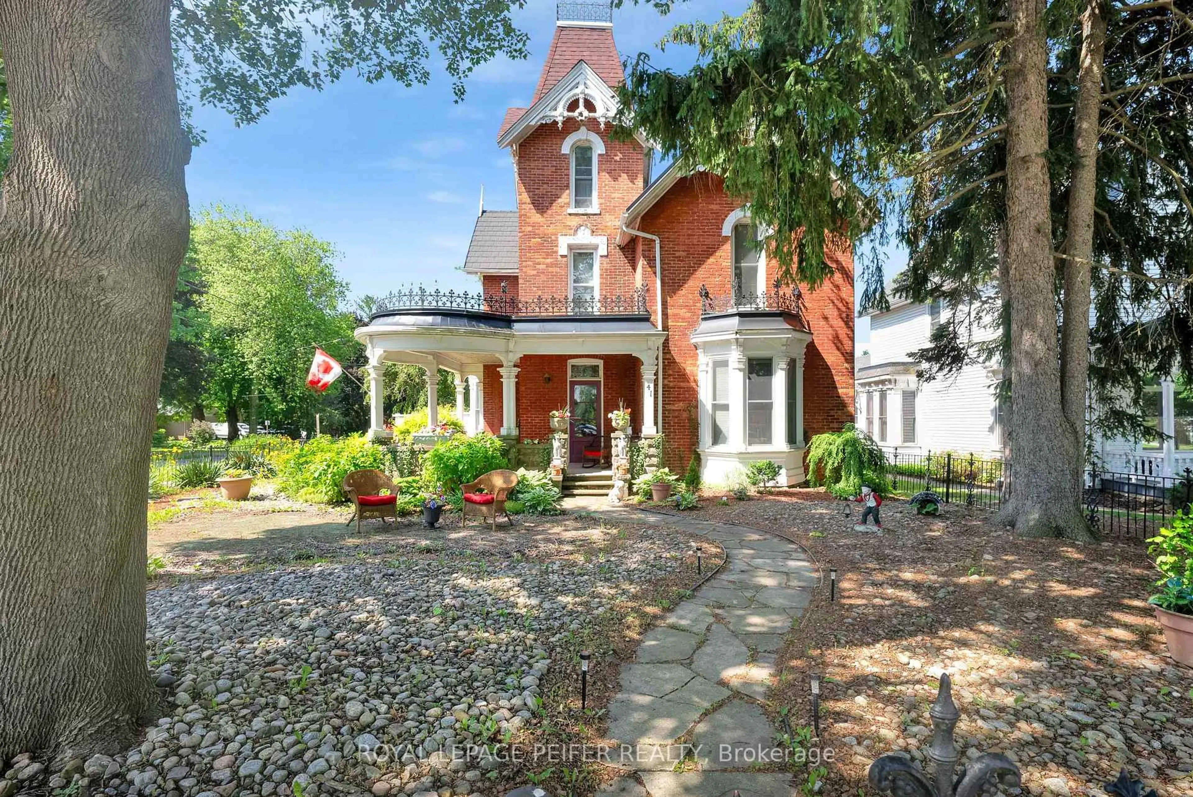 Home with brick exterior material, street for 41 Erie St, Chatham-Kent Ontario N0P 2C0